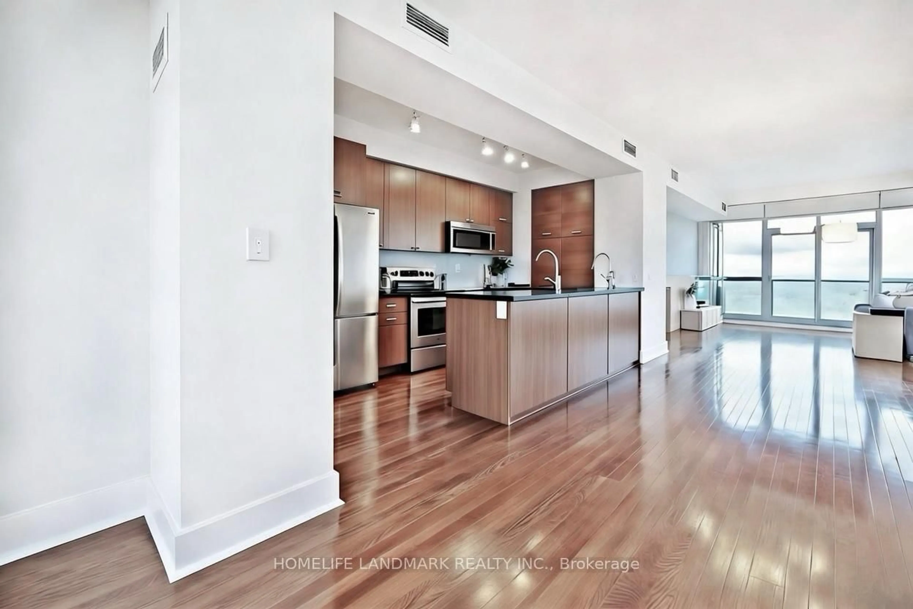 Open concept kitchen, unknown for 26 Norton Ave #1002, Toronto Ontario M2N 0H6