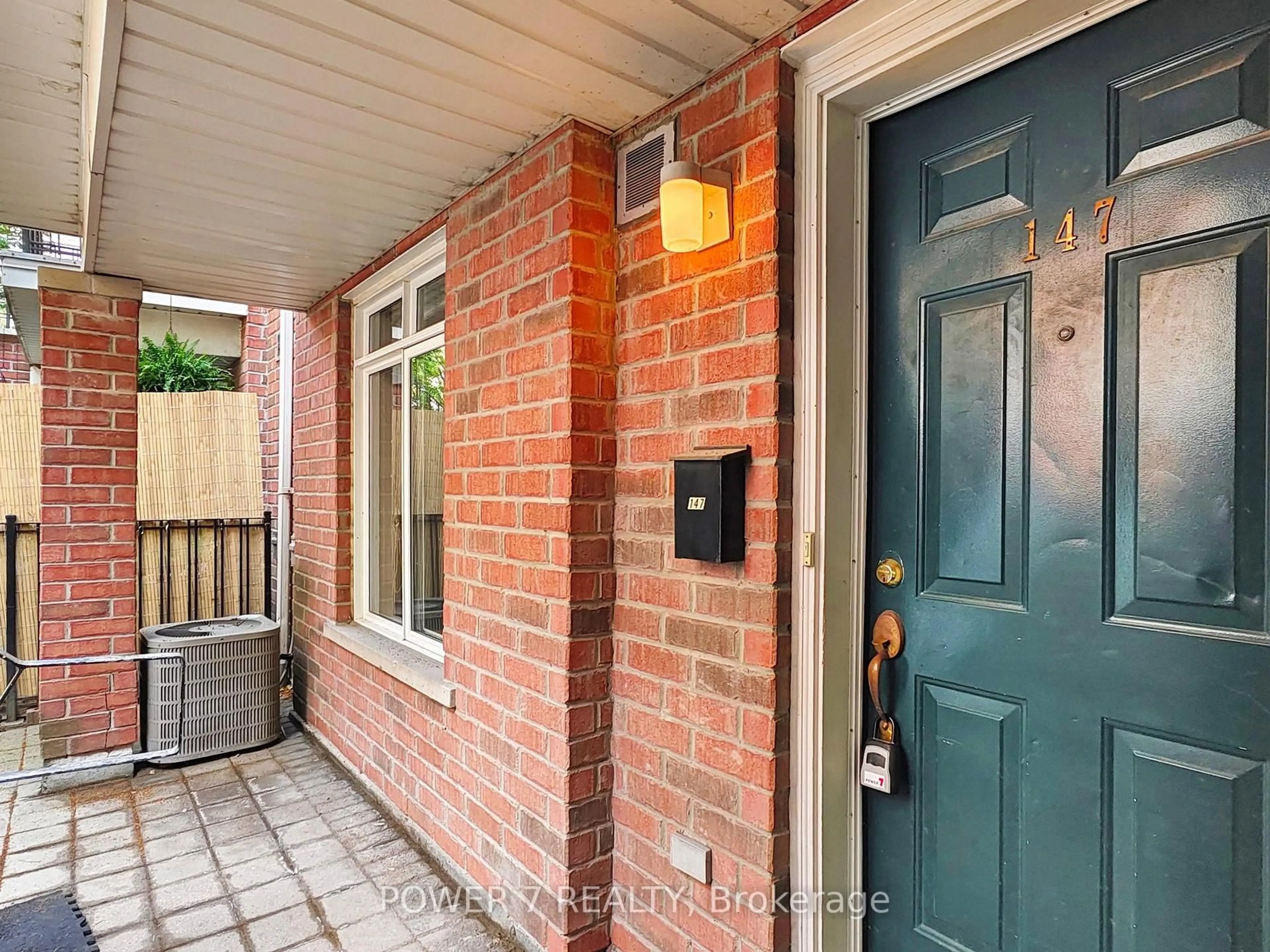 Home with brick exterior material, street for 415 Jarvis St #147, Toronto Ontario M4Y 3C1