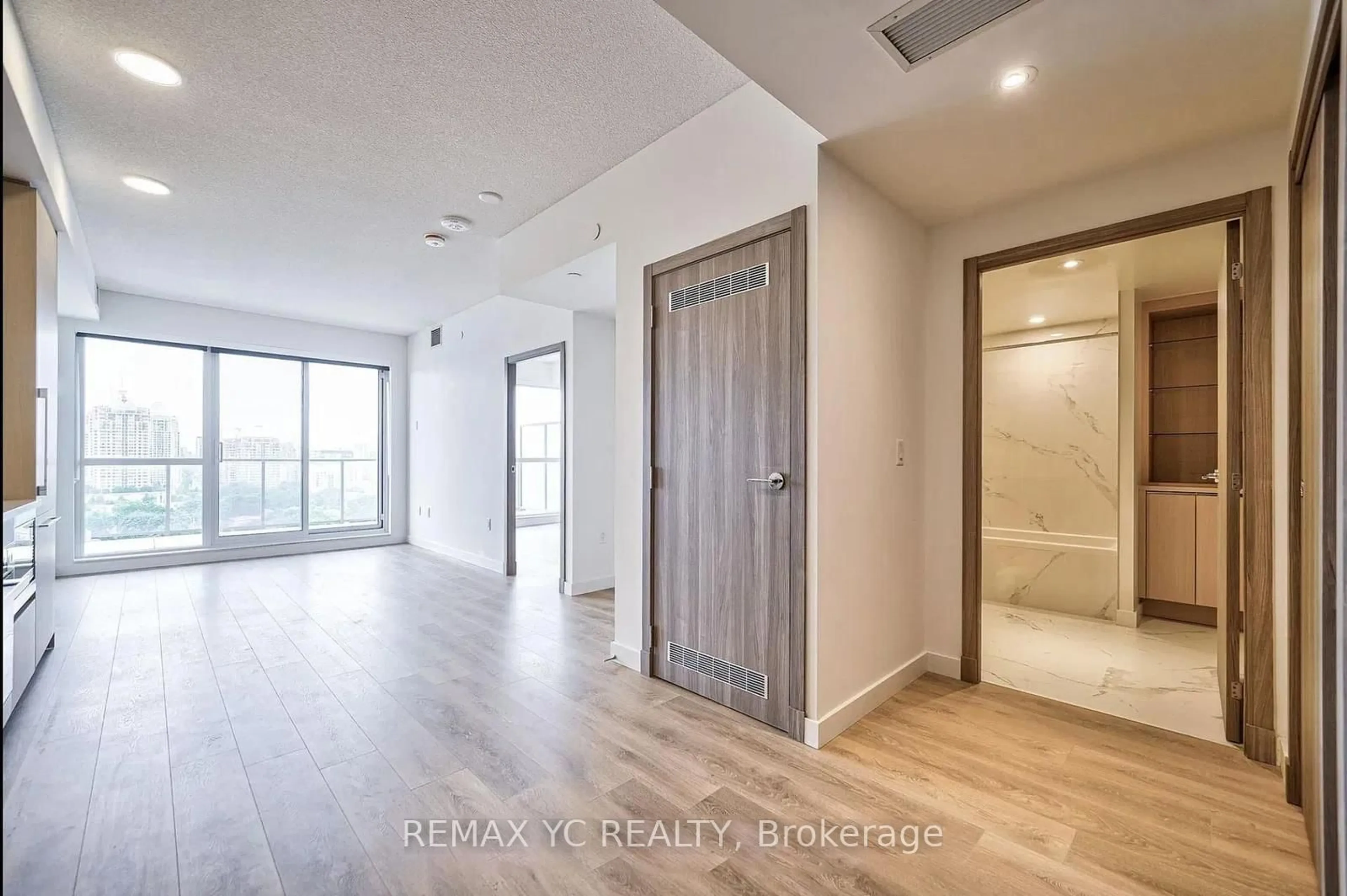 Unknown for 27 Mcmahon Dr #3105, Toronto Ontario M2K 0J2