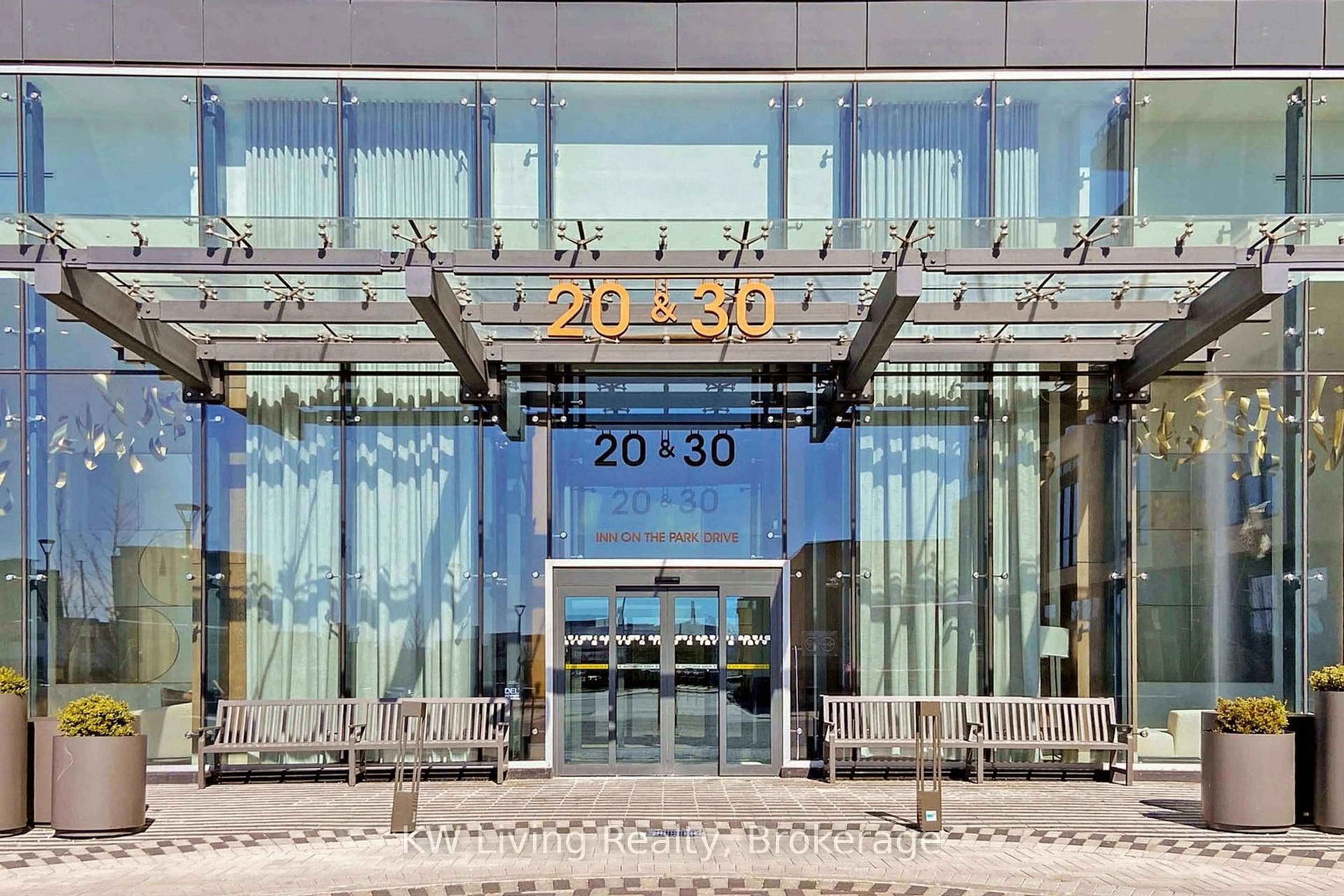 Unknown for 30 Inn on the Park Dr #1608, Toronto Ontario M3C 0P8