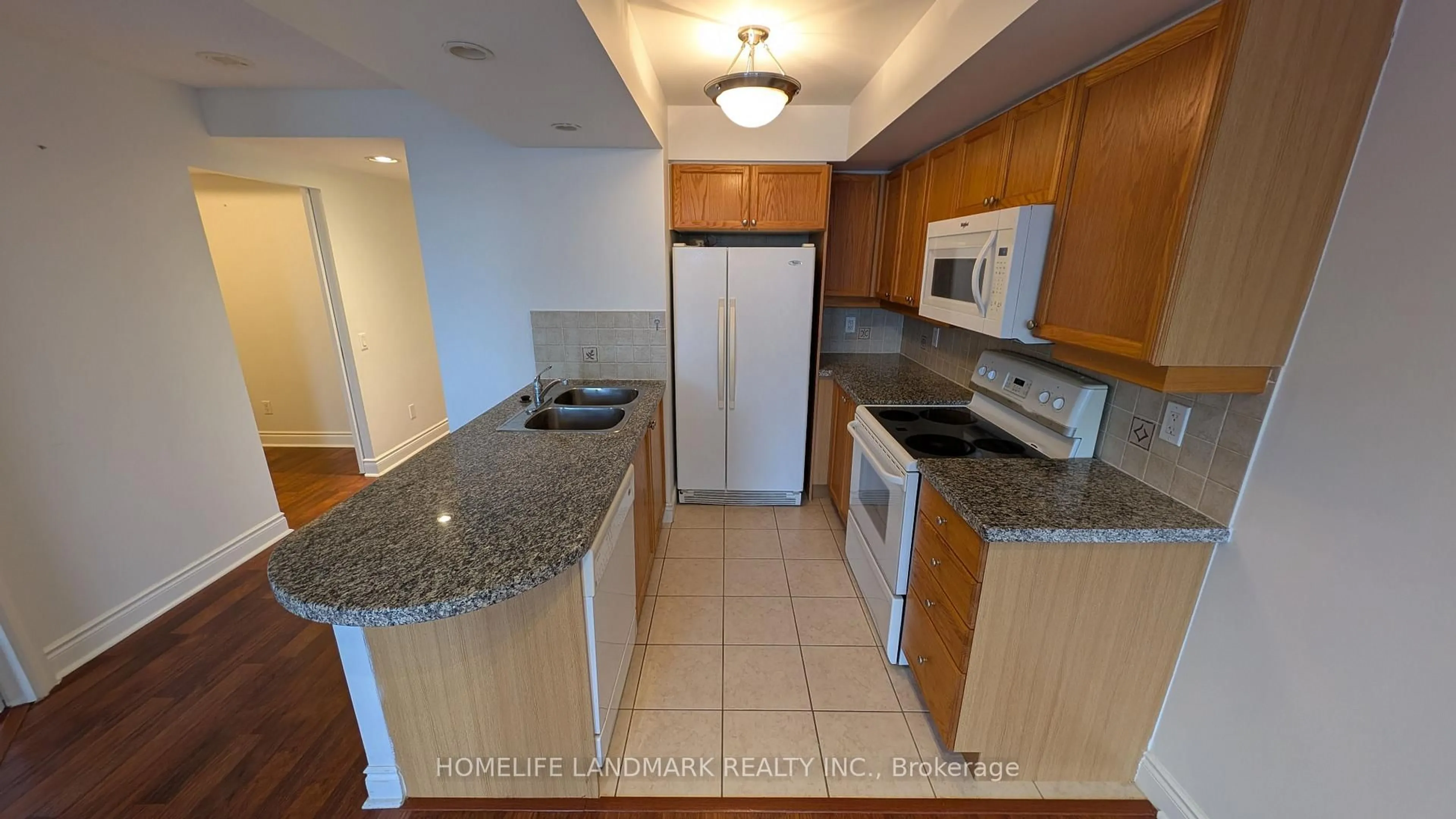 Standard kitchen, ceramic/tile floor for 10 Northtown Way #1006, Toronto Ontario M2N 7L4