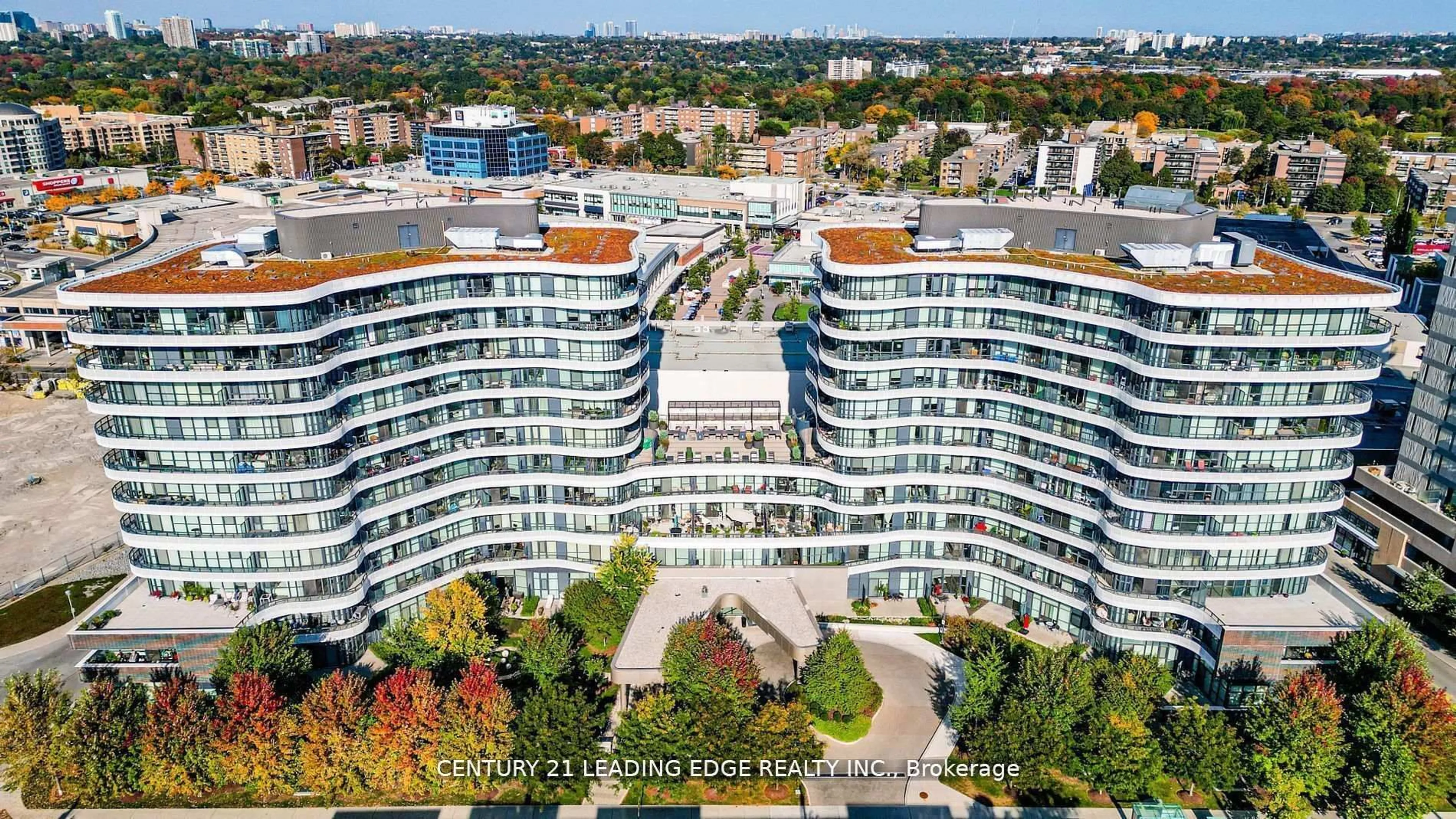 A pic from outside/outdoor area/front of a property/back of a property/a pic from drone, city buildings view from balcony for 99 The Donway West #525, Toronto Ontario M3C 0N8