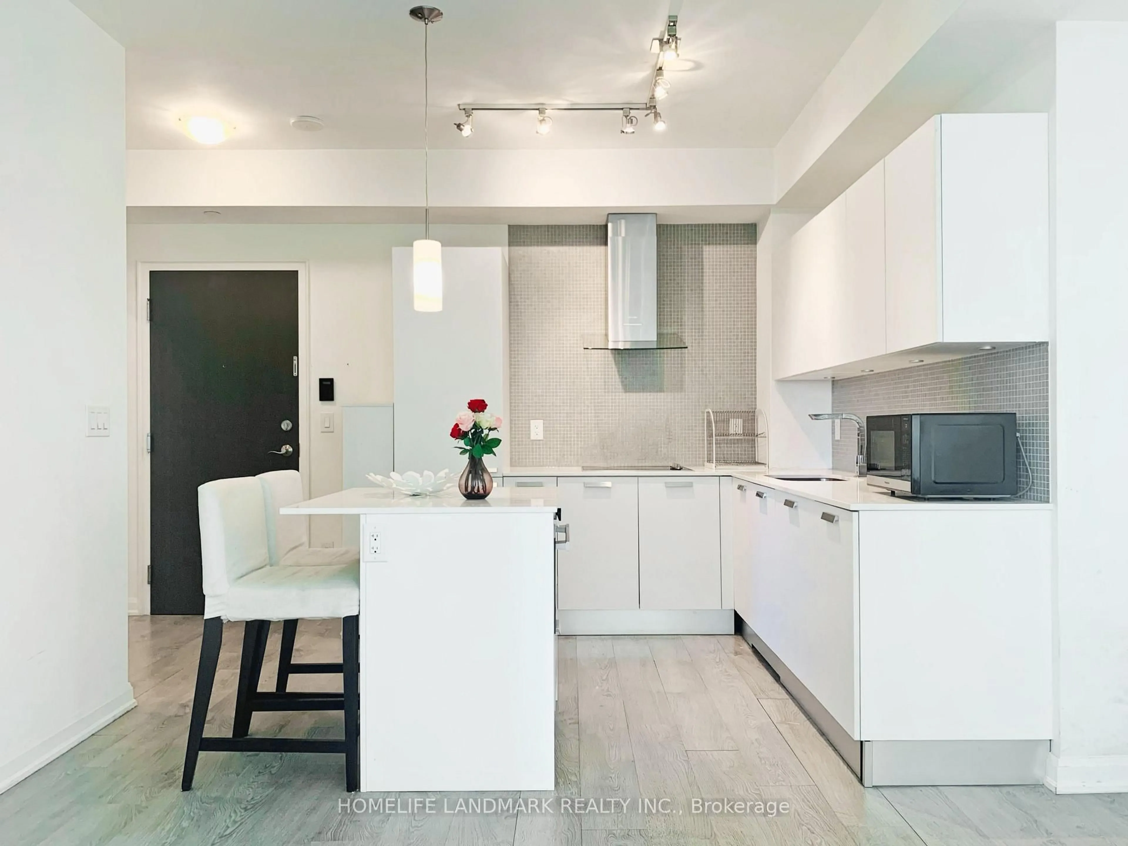 Contemporary kitchen, unknown for 11 Bogert Ave #2101, Toronto Ontario M2N 0H4