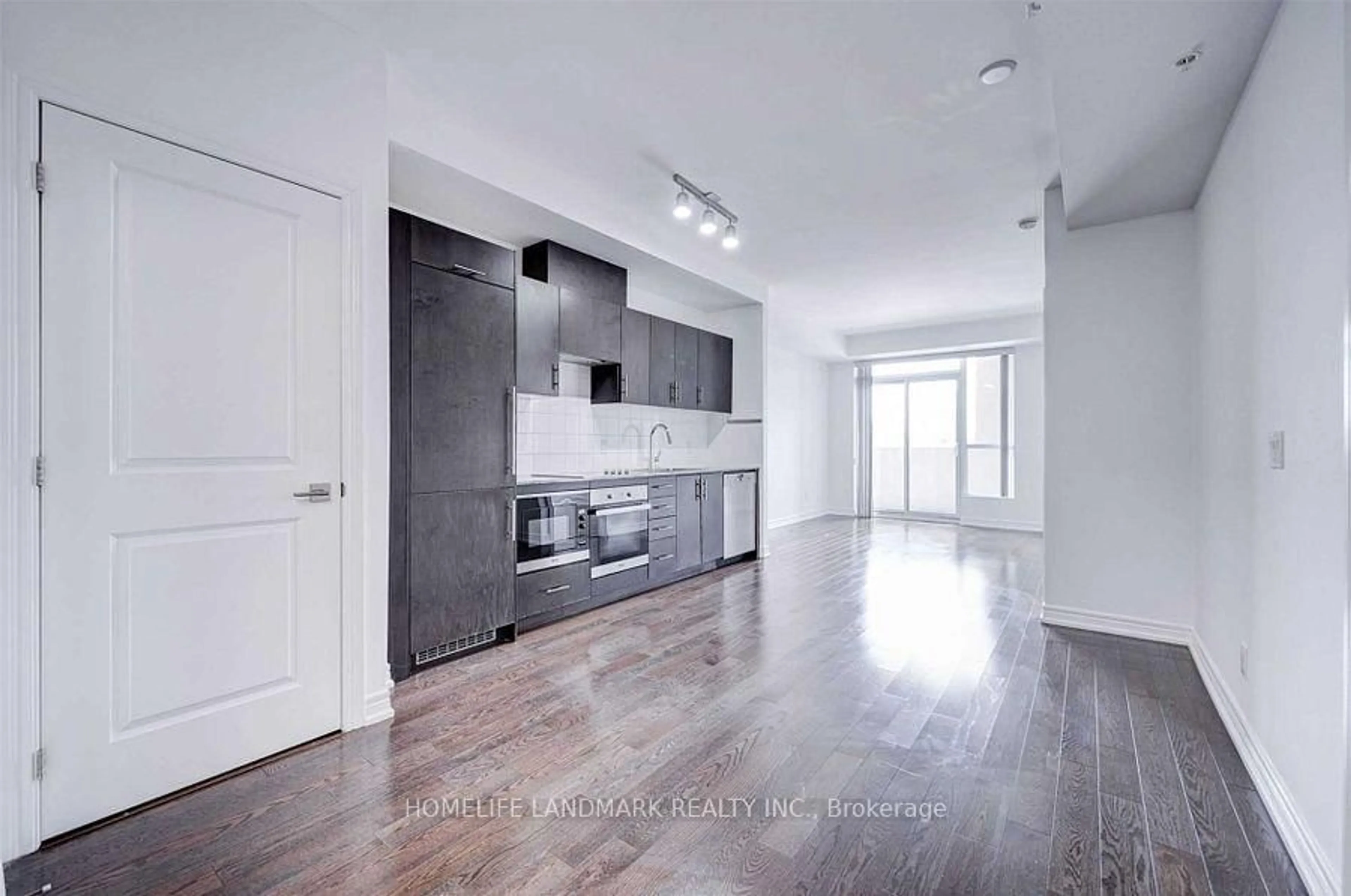 Open concept kitchen, unknown for 23 Glebe Rd #304, Toronto Ontario M5P 0A1