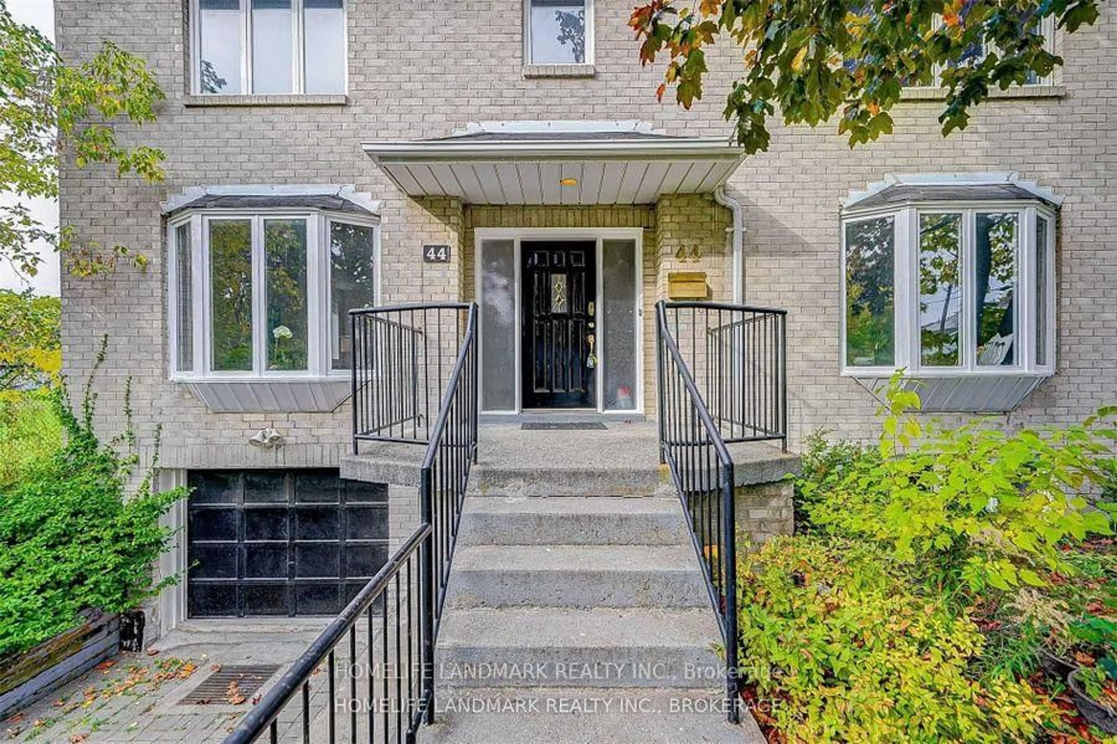 Home with brick exterior material, street for 44 Frontenac Ave, Toronto Ontario M5N 1Z7