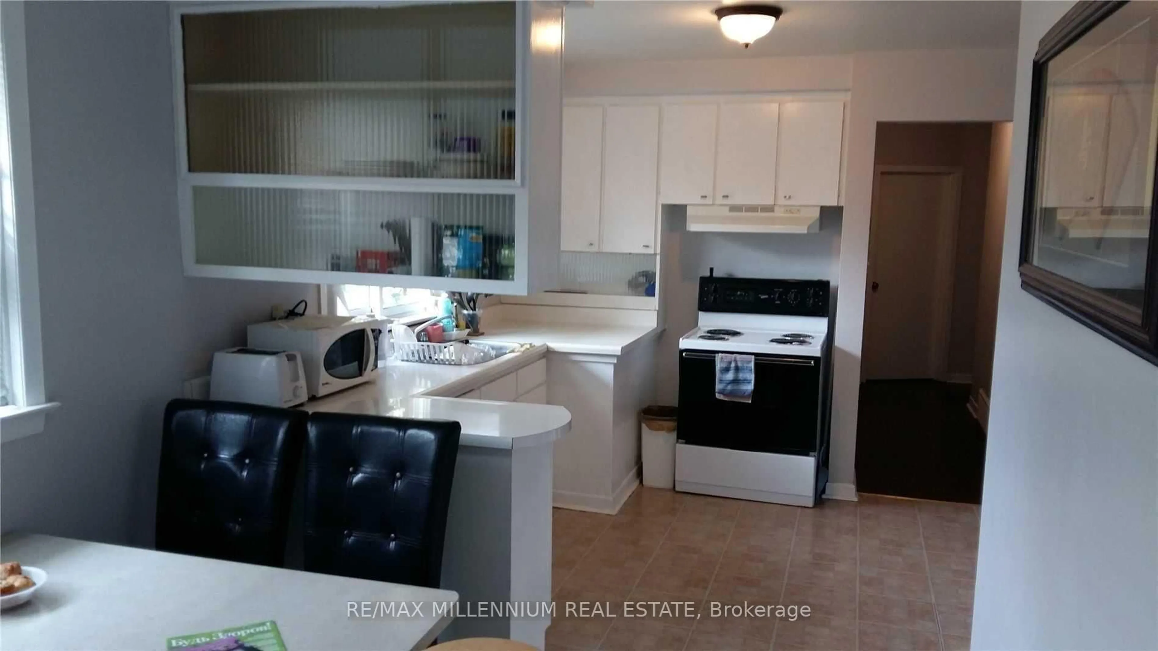 Standard kitchen, unknown for 484 Drewry Ave, Toronto Ontario M2R 2K8