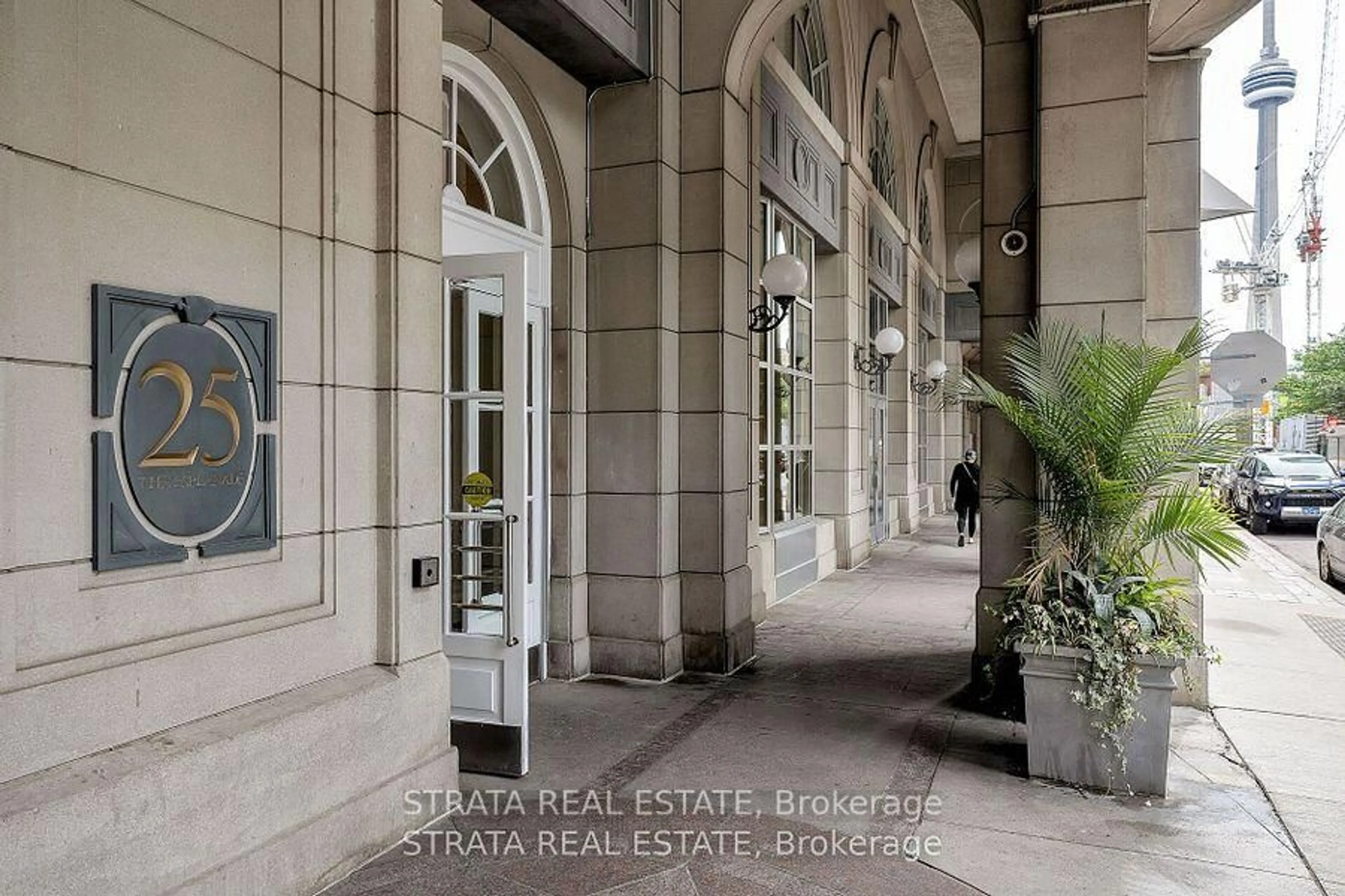 Indoor foyer for 25 The Esplanade #1701, Toronto Ontario M5E 1W5