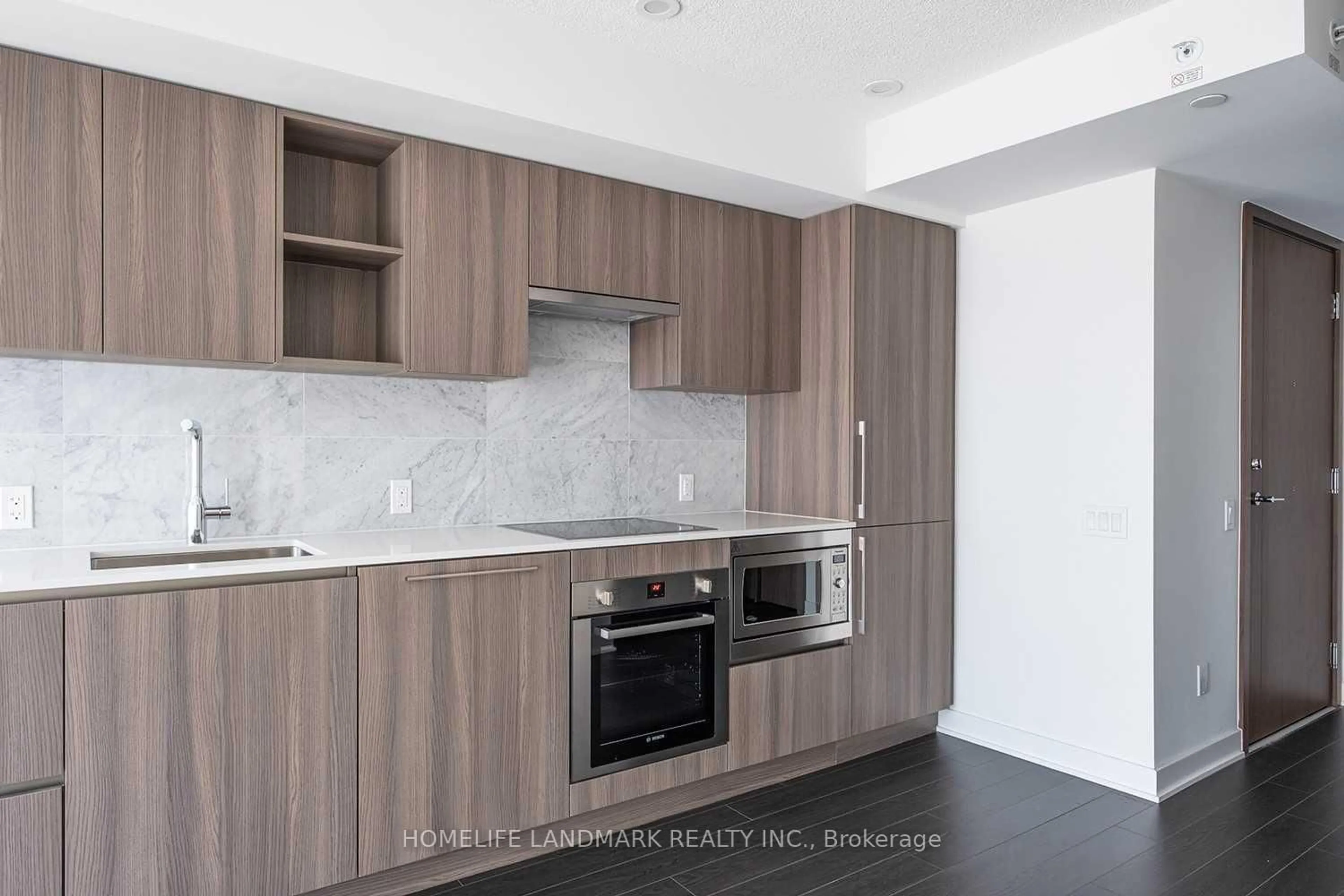 Standard kitchen, unknown for 17 Bathurst St St #3205, Toronto Ontario M5V 0N1