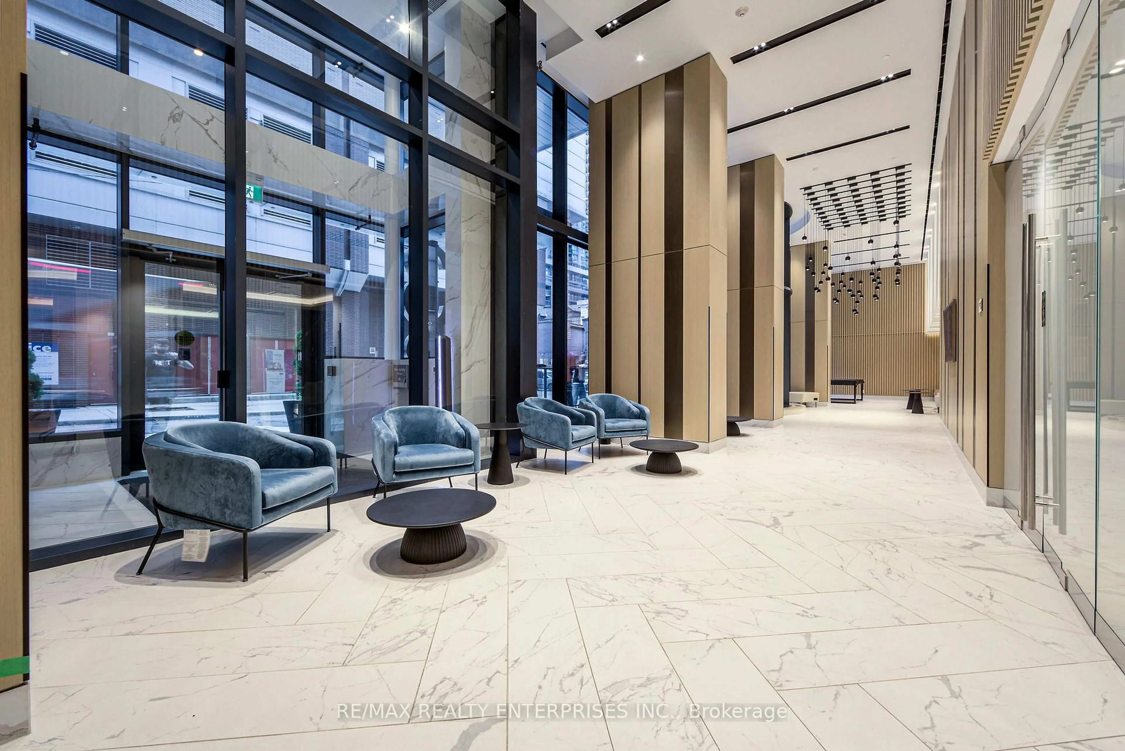 Lobby for 38 Widmer St #1901, Toronto Ontario M5V 2E9