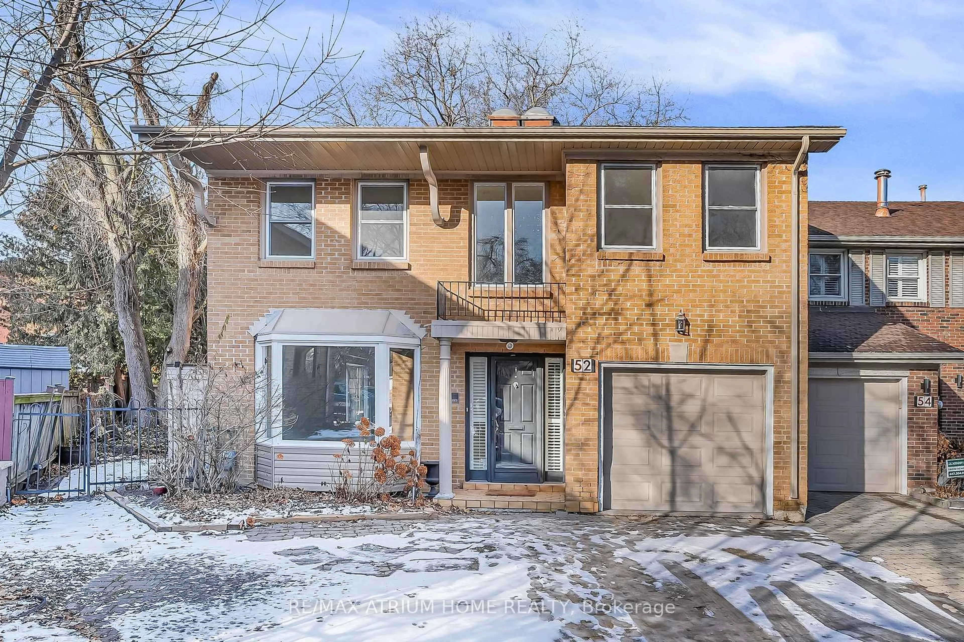 Home with brick exterior material, street for 52 Chiswell Cres, Toronto Ontario M2N 6E1
