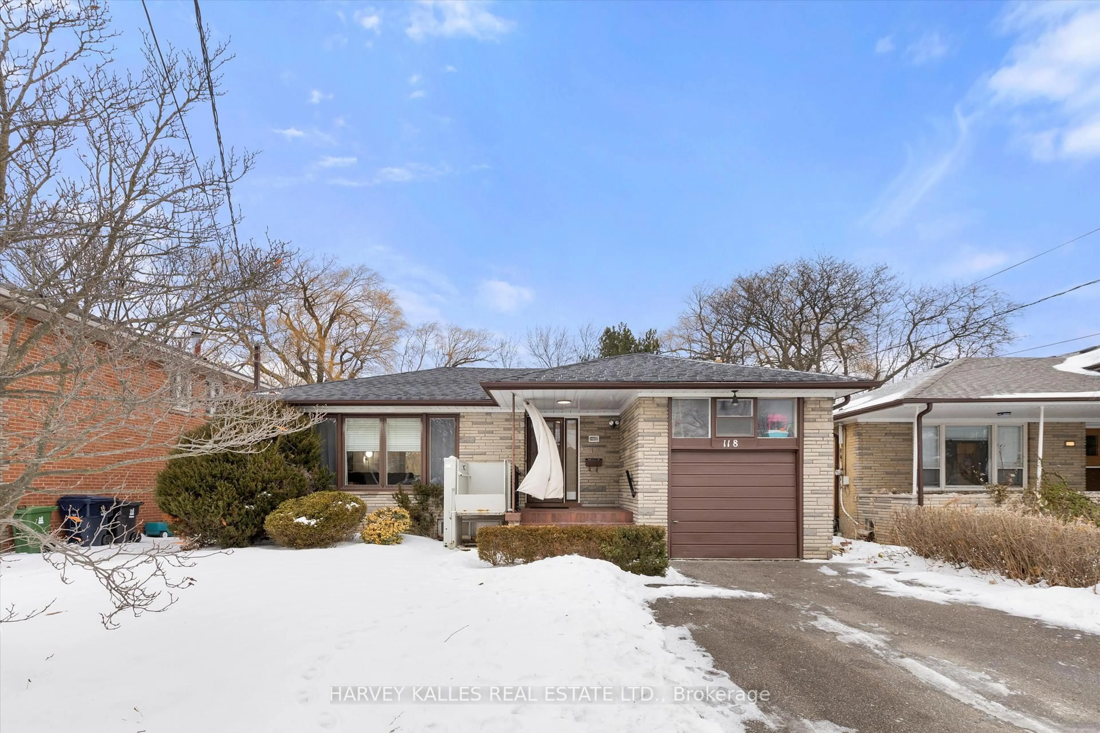 Home with brick exterior material, street for 118 Palm Dr, Toronto Ontario M3H 2C4