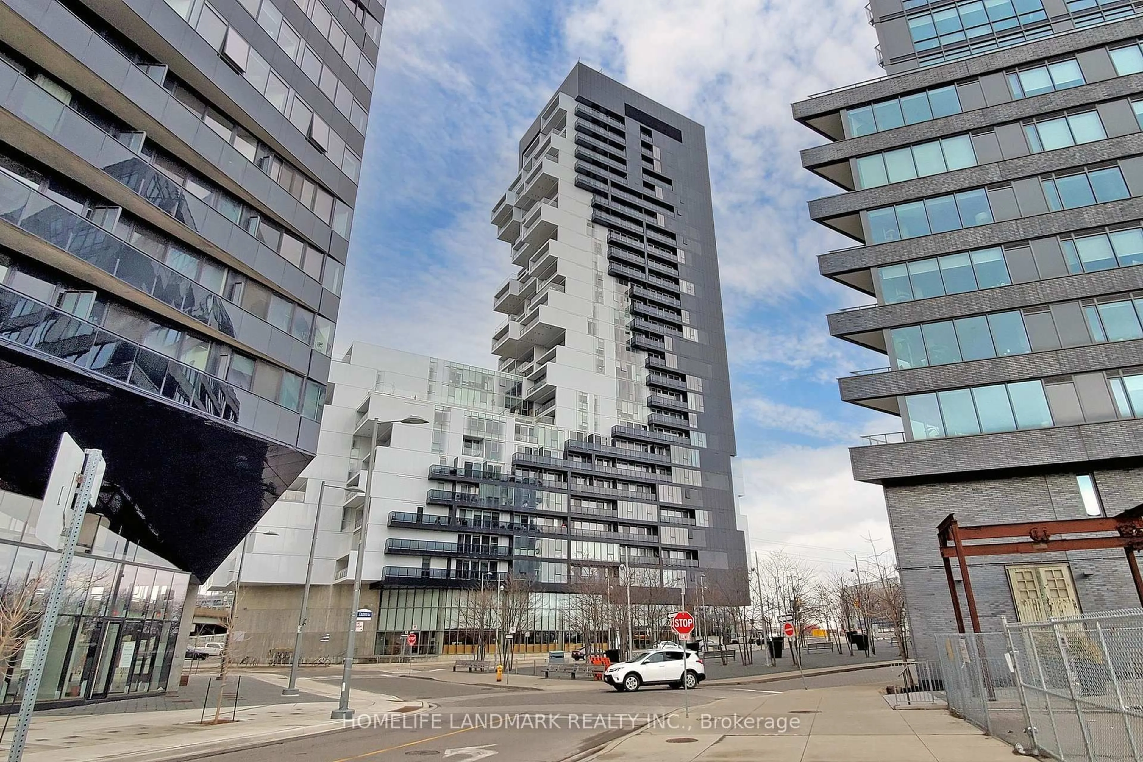 Unknown for 170 Bayview Ave #718, Toronto Ontario M5A 0M4