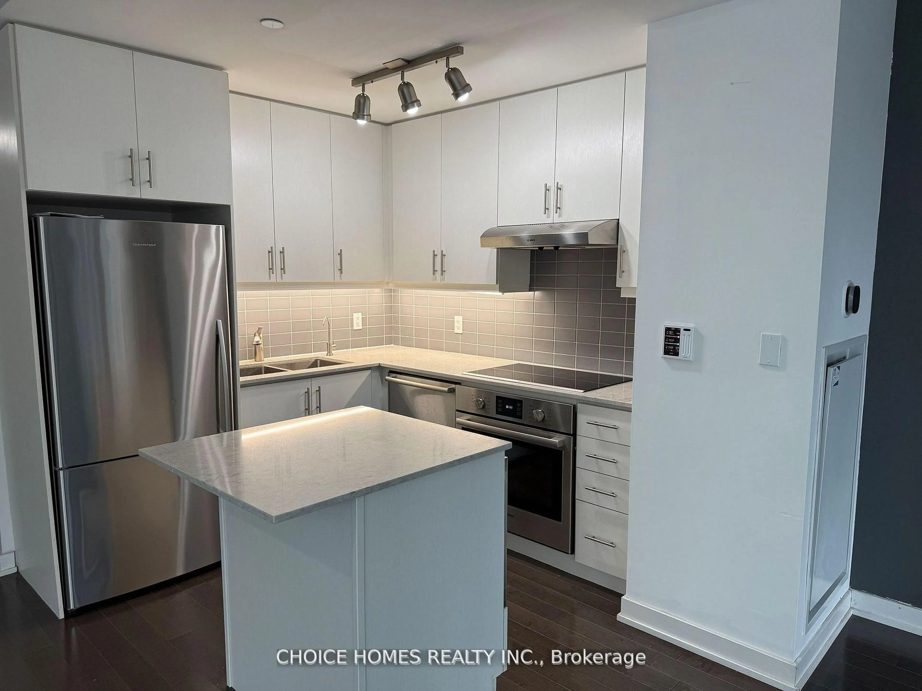 Open concept kitchen, unknown for 1 The Esplanade #702, Toronto Ontario M5E 0A8