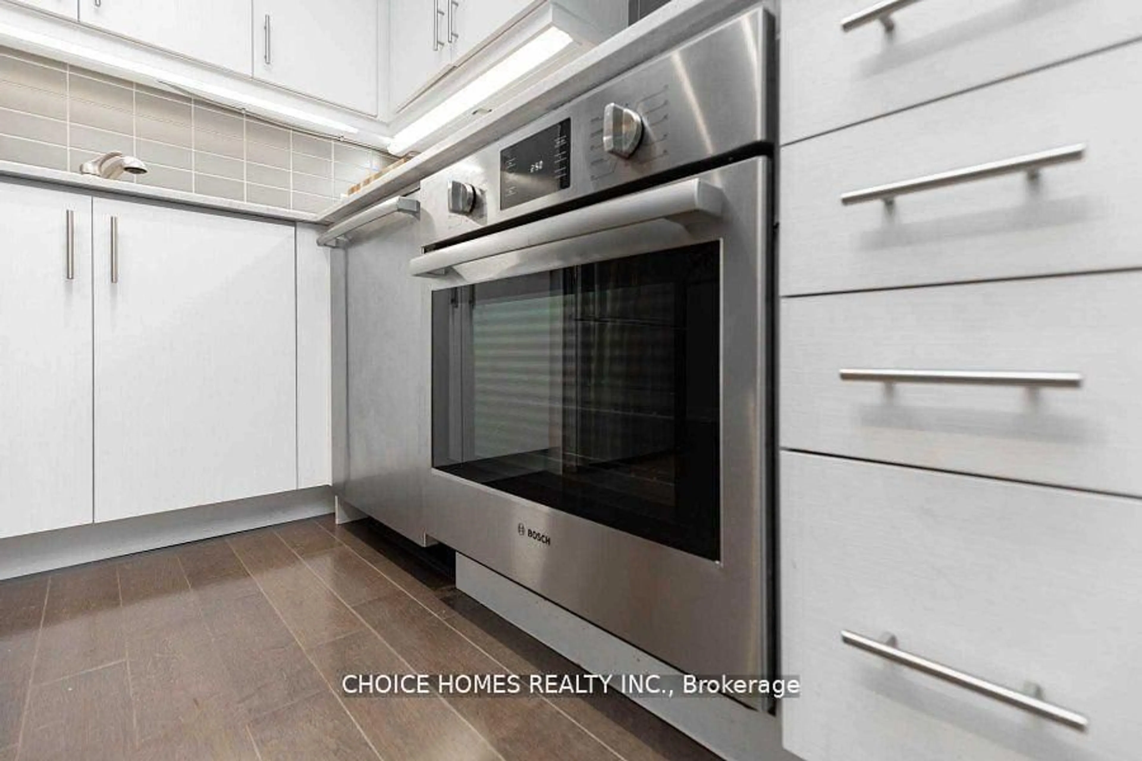 Contemporary kitchen, unknown for 1 The Esplanade #702, Toronto Ontario M5E 0A8