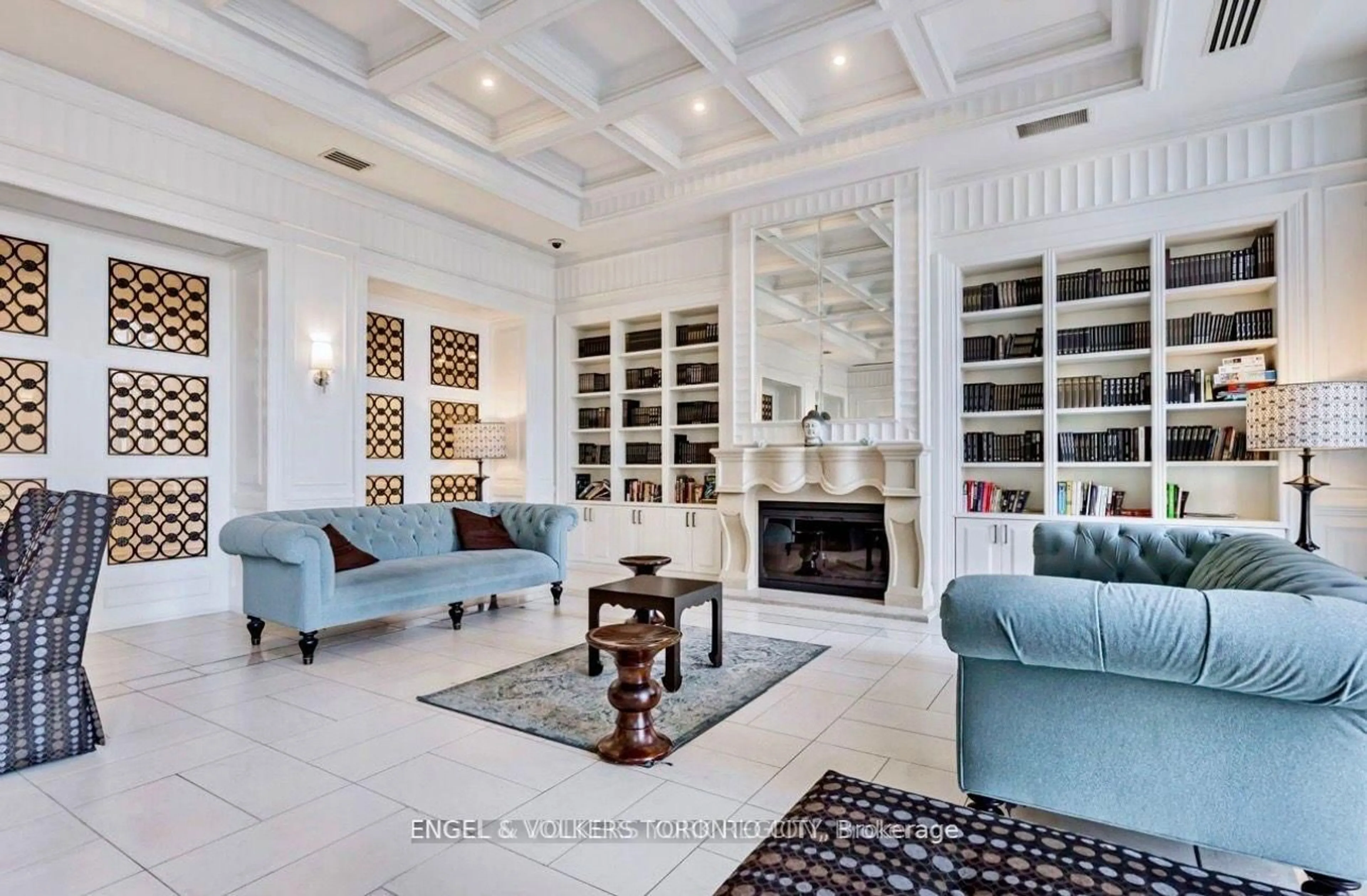 Living room with furniture, ceramic/tile floor for 15 Greenview Ave #PH14, Toronto Ontario M2M 4M7