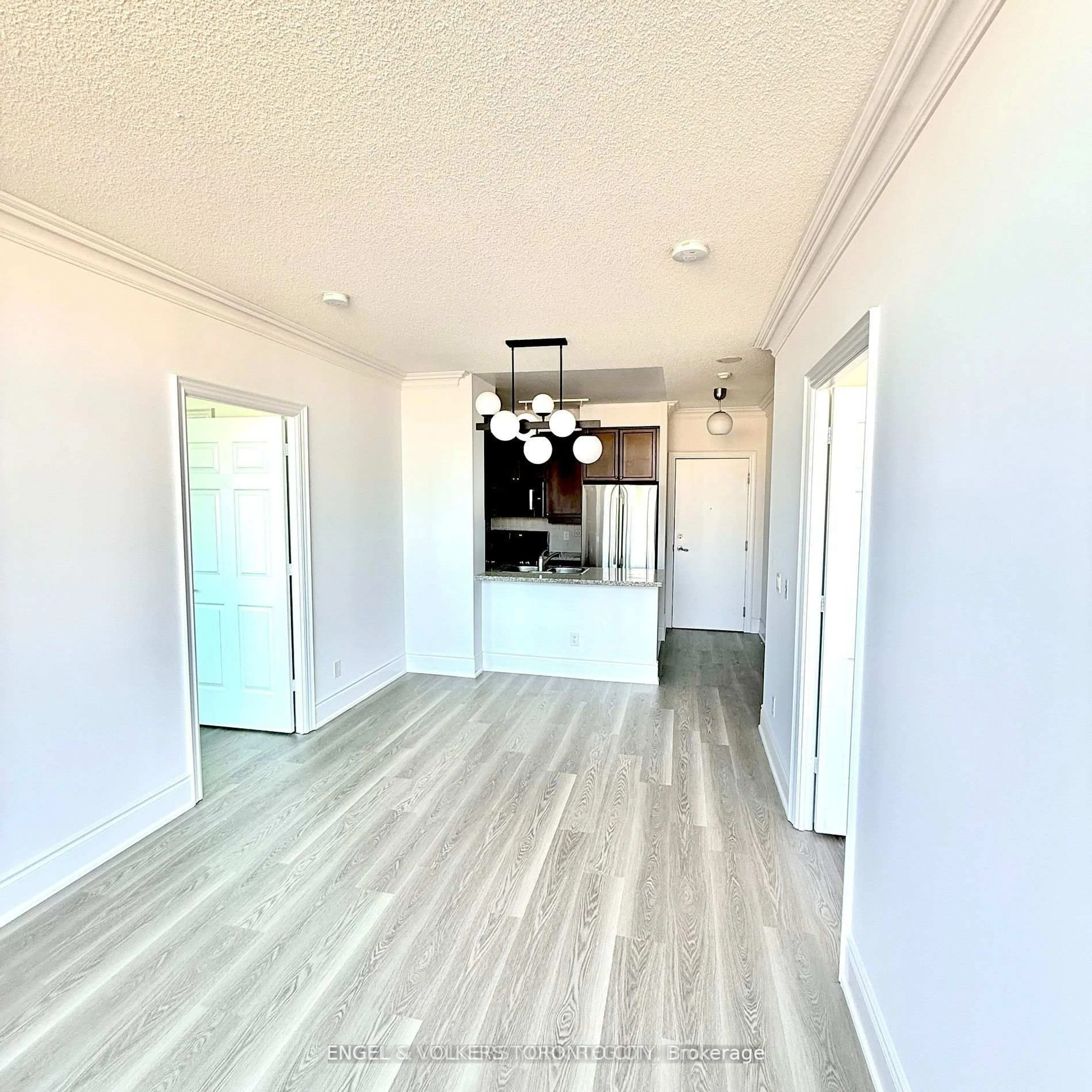 A pic of a room for 15 Greenview Ave #PH14, Toronto Ontario M2M 4M7