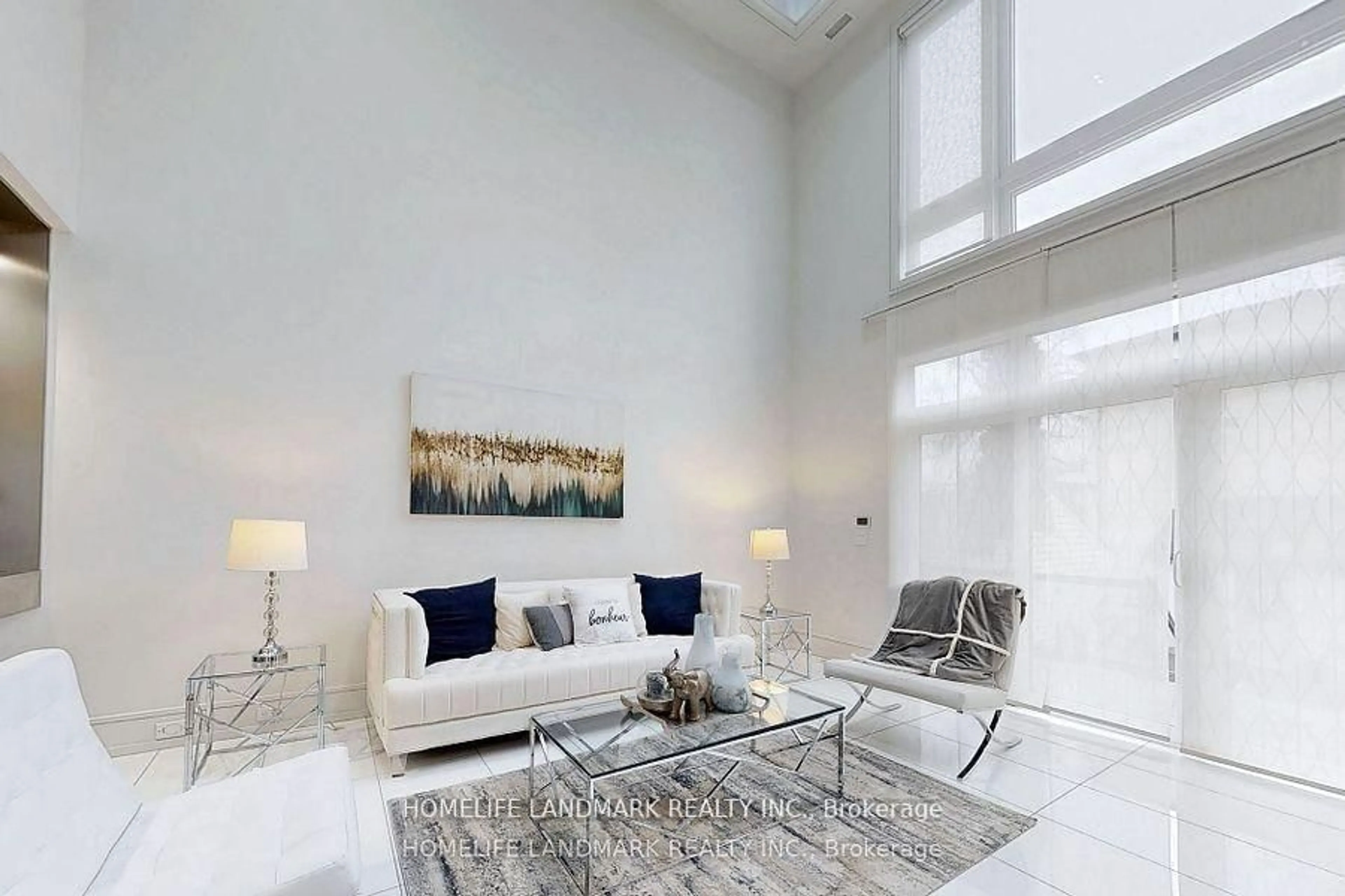 Living room with furniture, unknown for 301 Jedburgh Rd, Toronto Ontario M5M 3K5