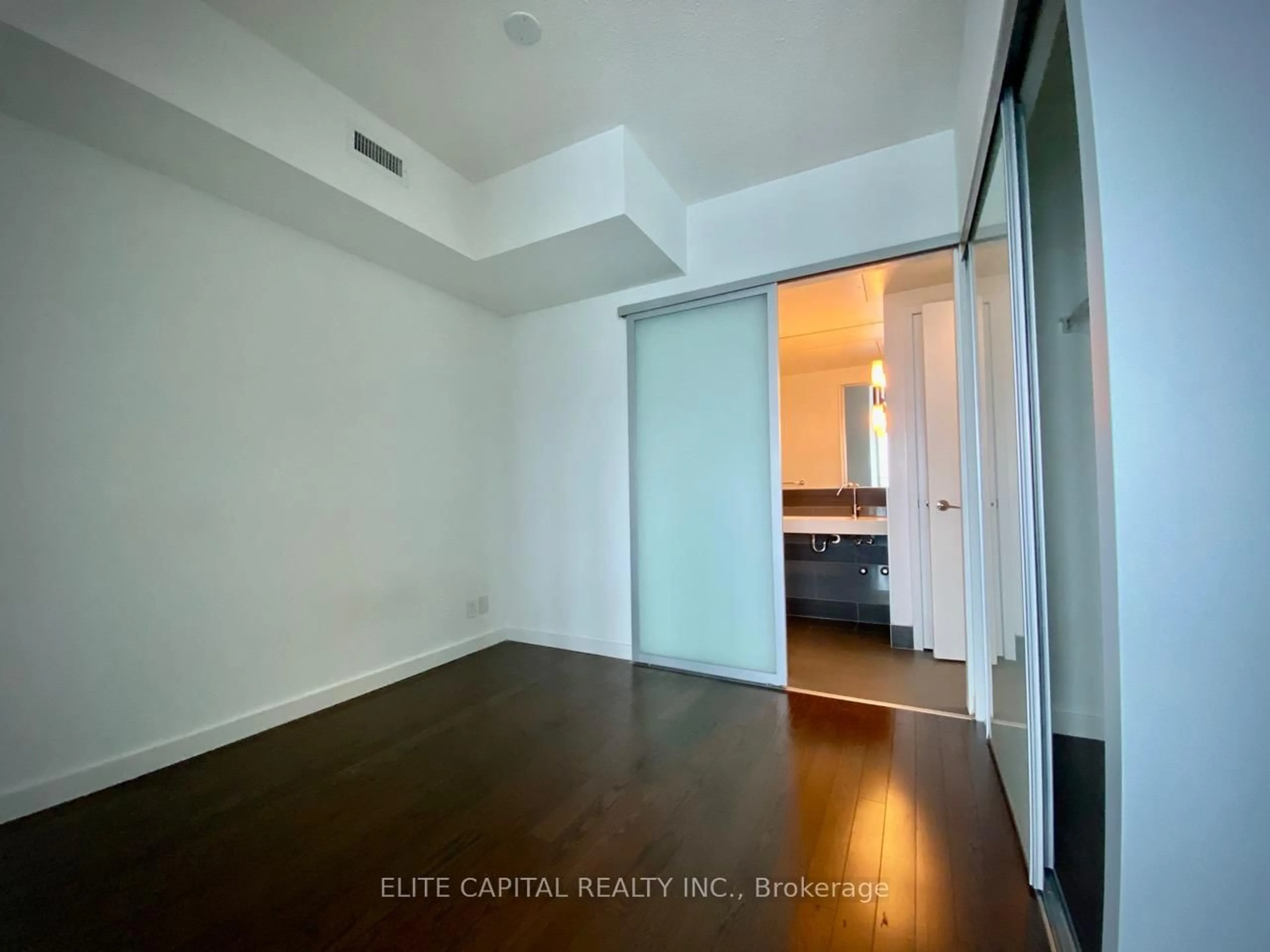 A pic of a room for 390 Cherry St #405, Toronto Ontario M5A 0E2