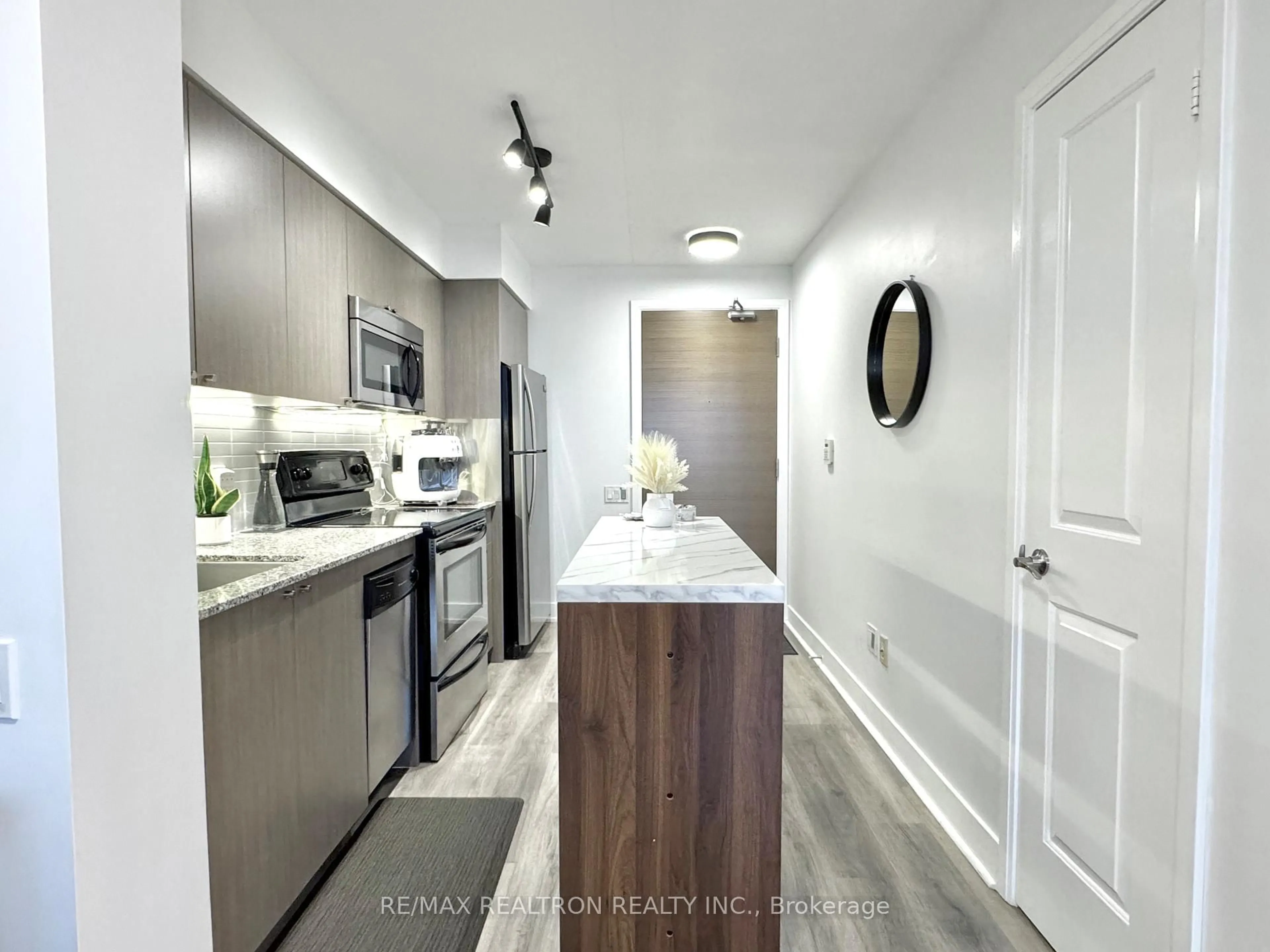 Unknown for 23 Sheppard Ave #1505, Toronto Ontario M2N 0C8