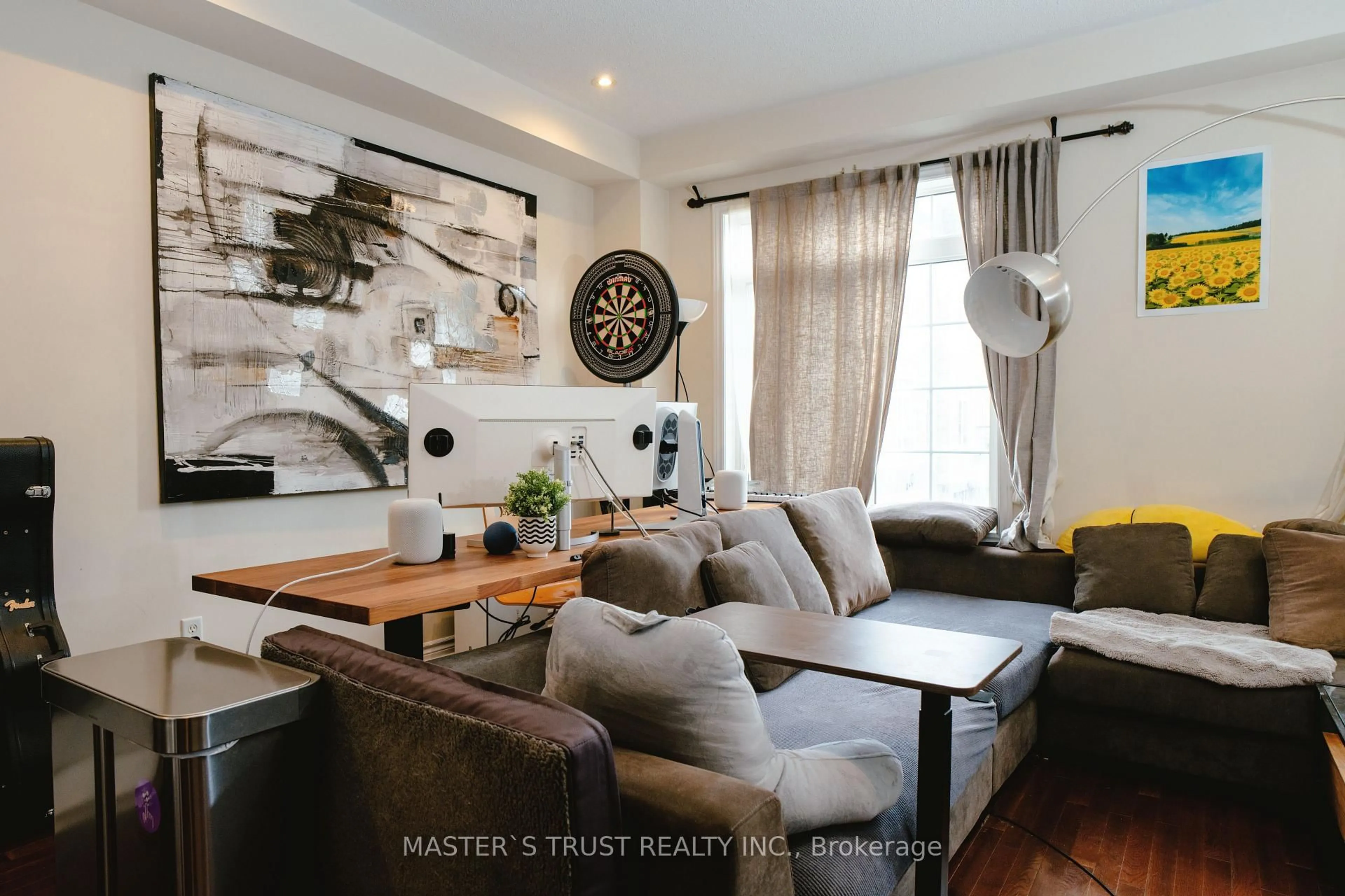 Living room with furniture, unknown for 63 Routliffe Lane, Toronto Ontario M2N 0A5