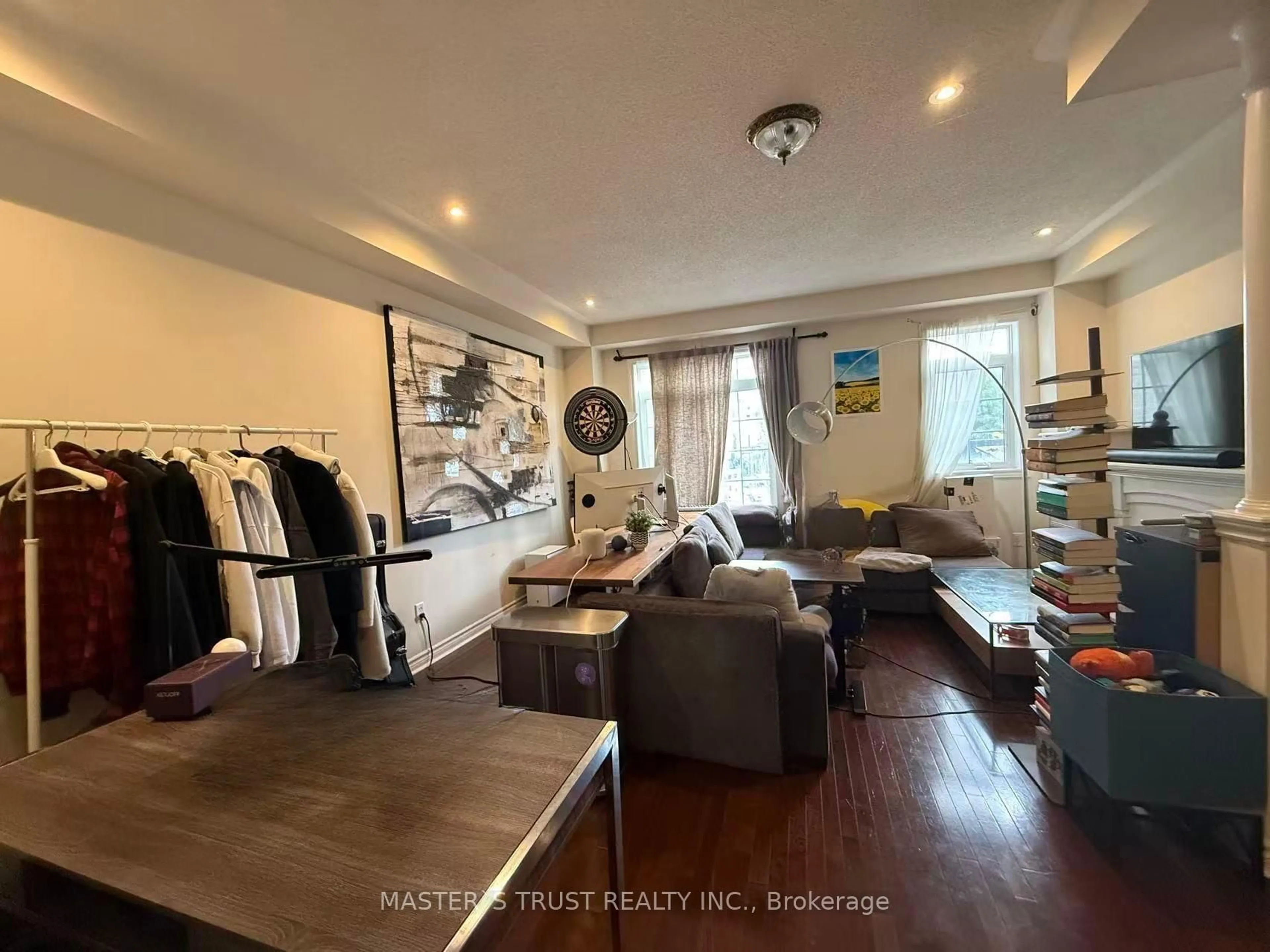 A pic of a room for 63 Routliffe Lane, Toronto Ontario M2N 0A5