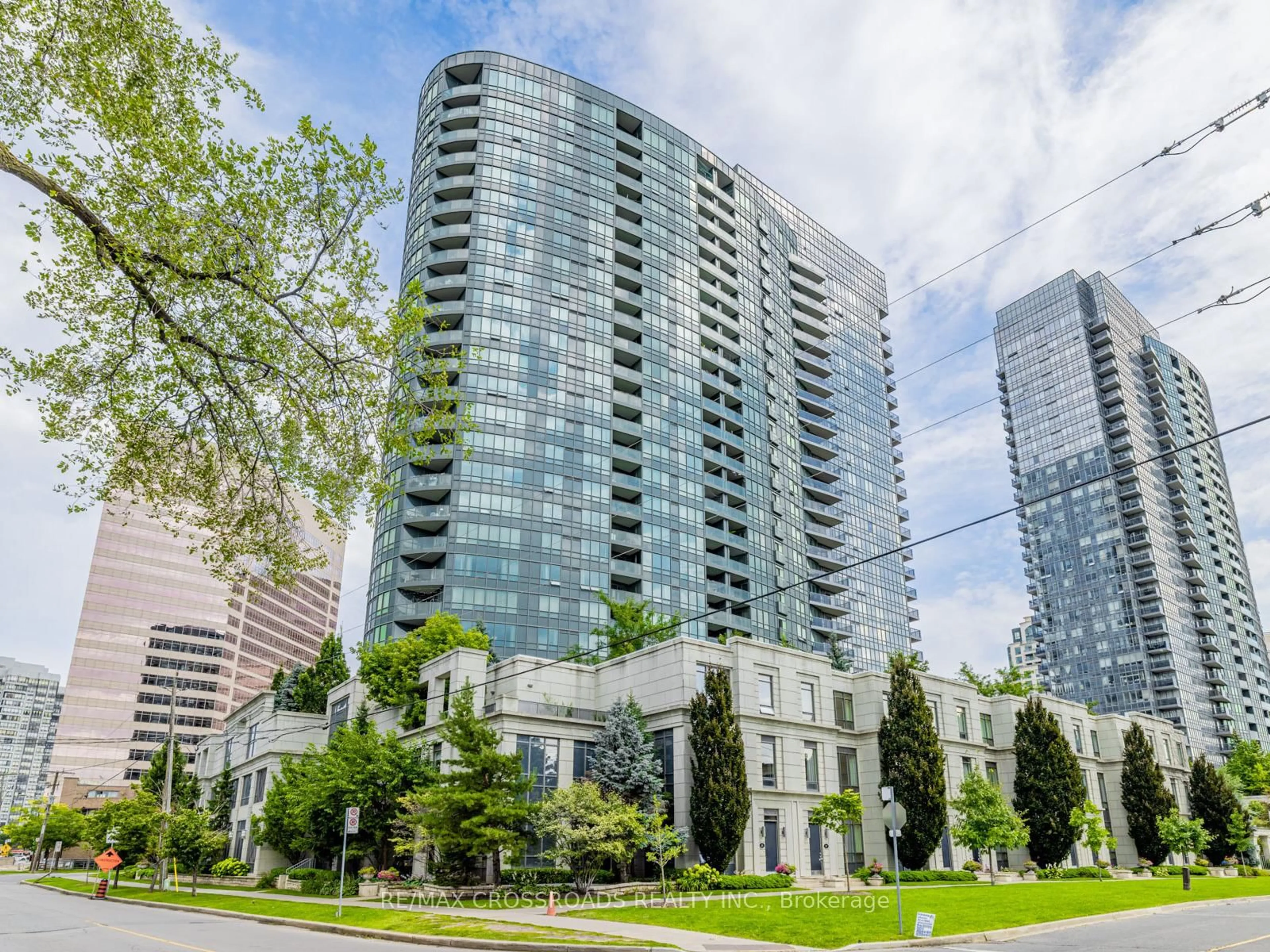 Unknown for 25 Greenview Ave #324, Toronto Ontario M2M 0A5