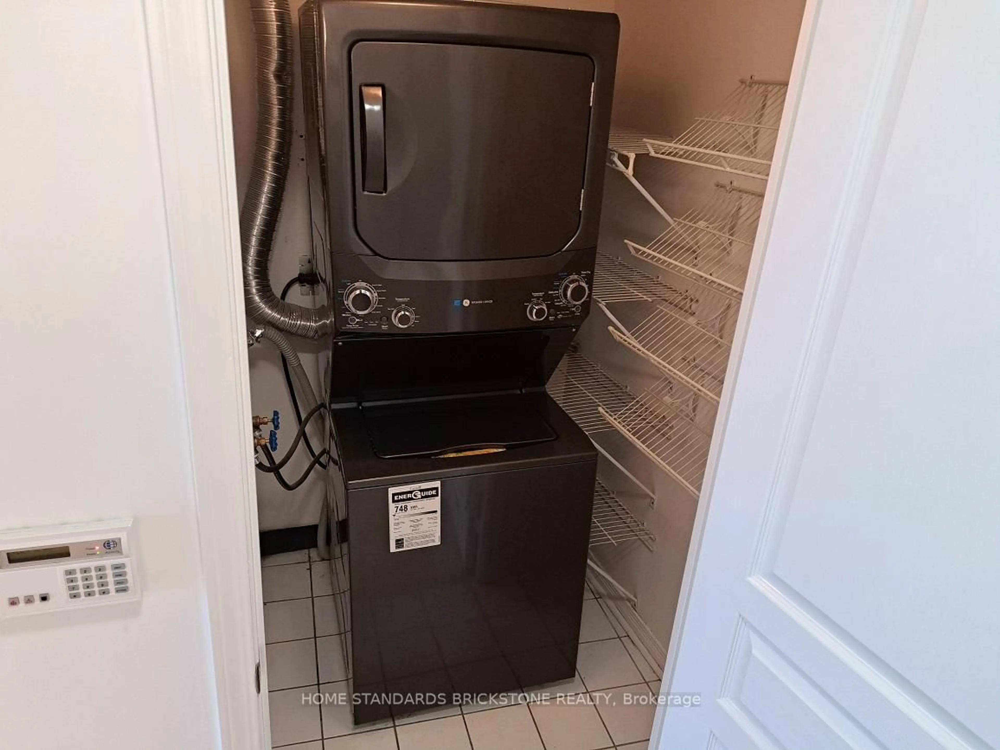 Laundry room for 509 Beecroft Rd #1811, Toronto Ontario M2N 0A3