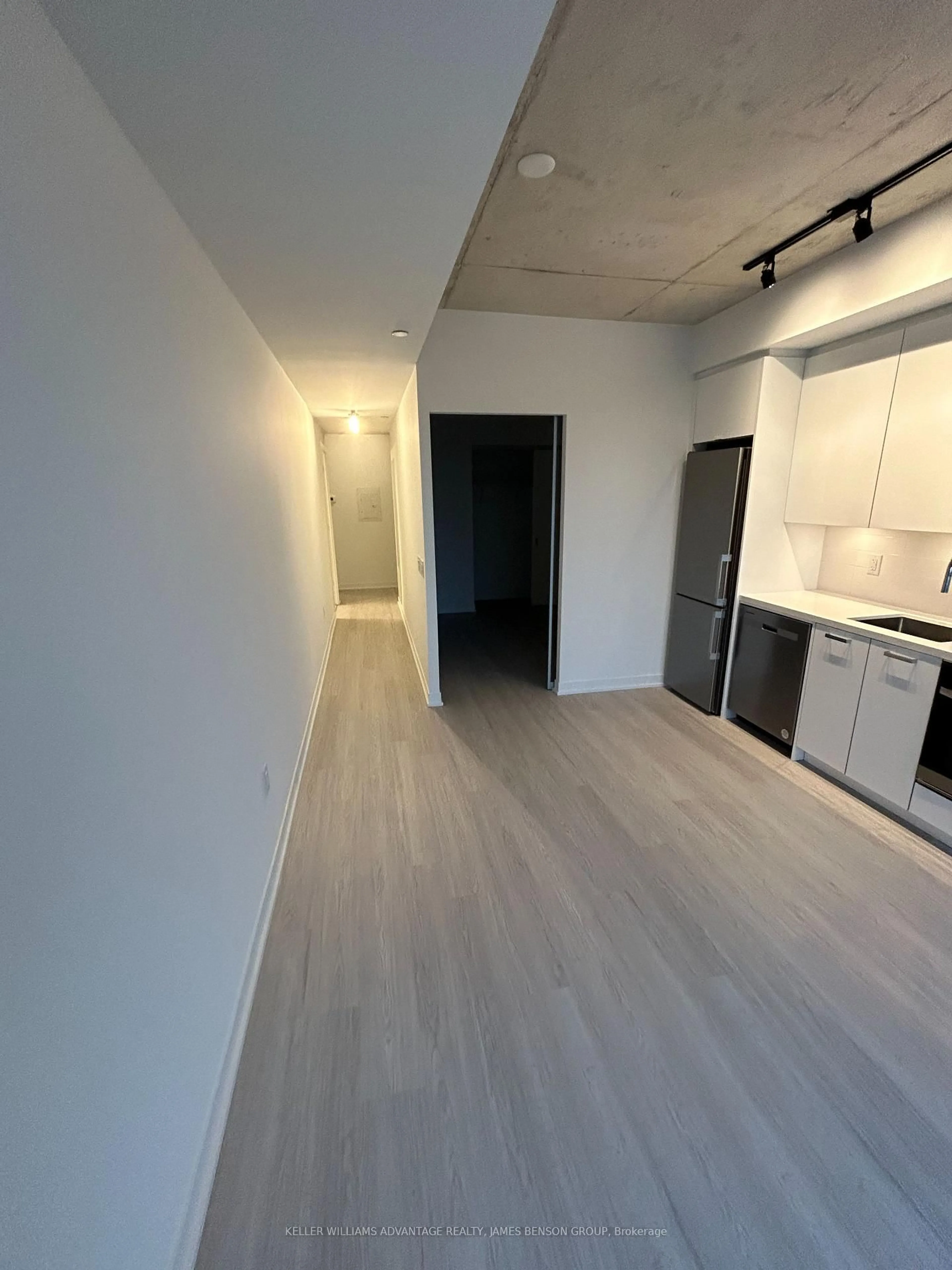 A pic of a room for 195 McCaul St #301, Toronto Ontario M5T 1W6