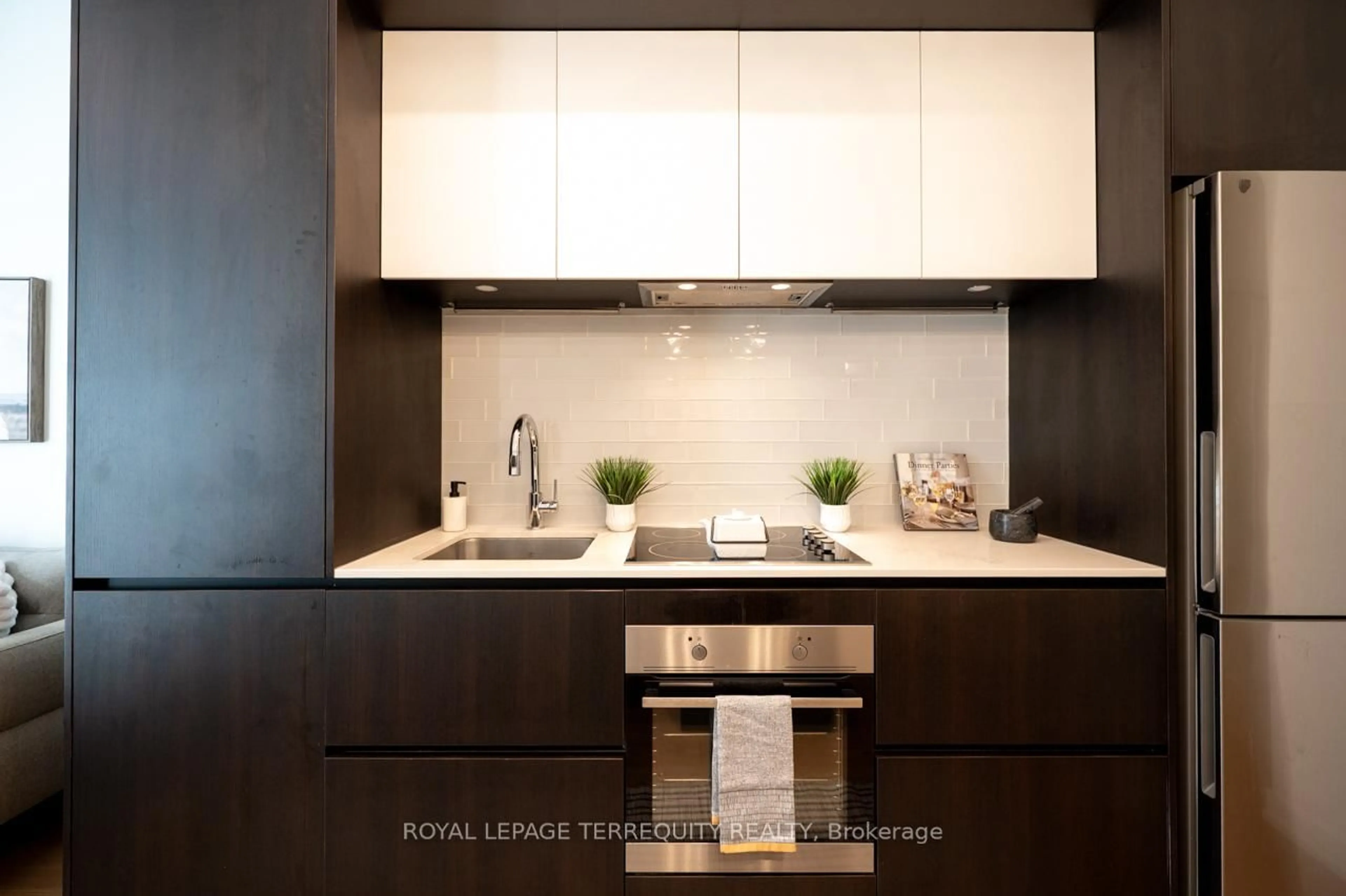 Unknown for 34 Tubman Ave #306, Toronto Ontario M5A 0R2