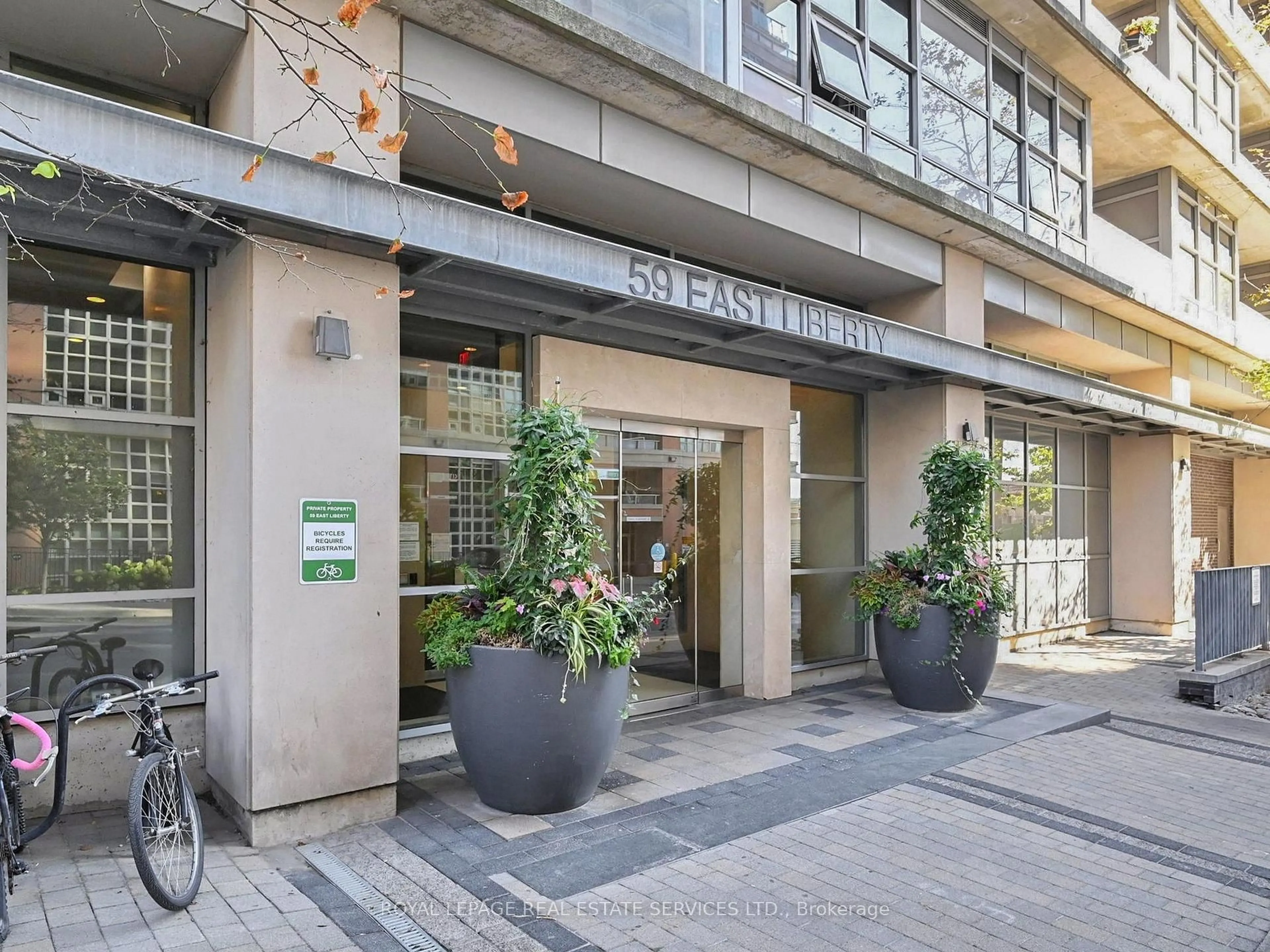 Lobby for 59 East Liberty St #209, Toronto Ontario M6K 3R1