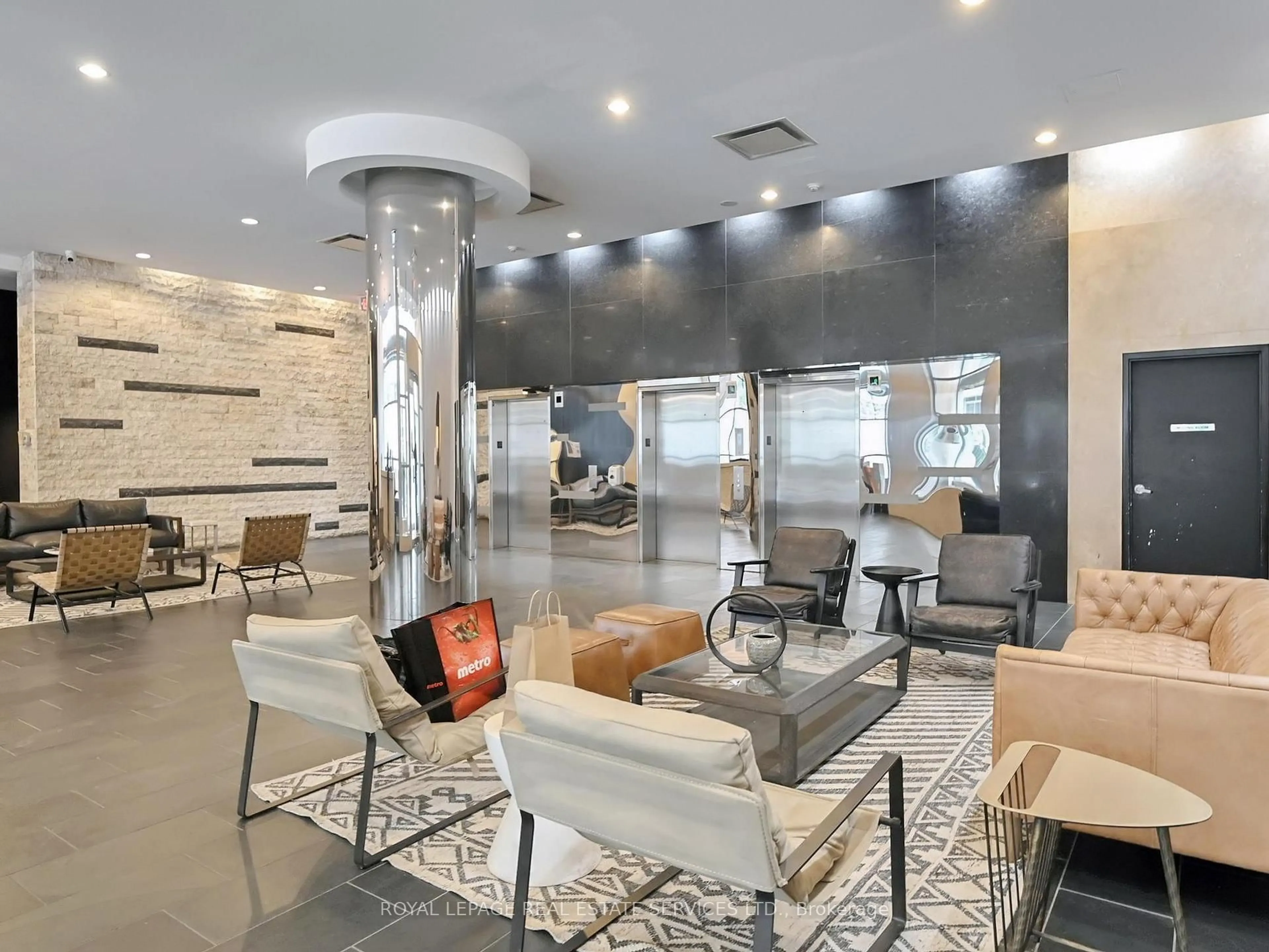Lobby for 59 East Liberty St #209, Toronto Ontario M6K 3R1