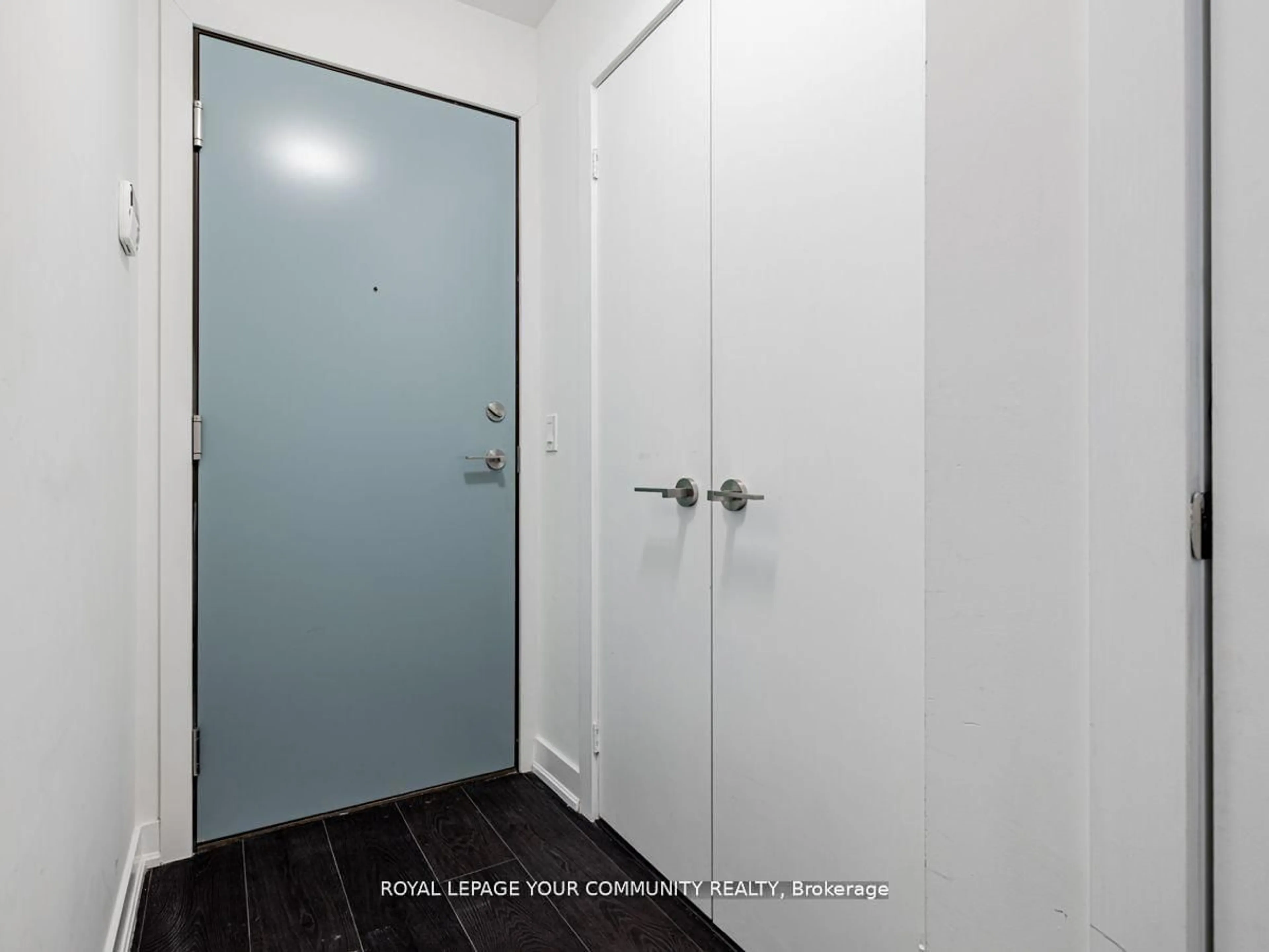 Unknown for 30 Nelson St #1602, Toronto Ontario M5V 0H5