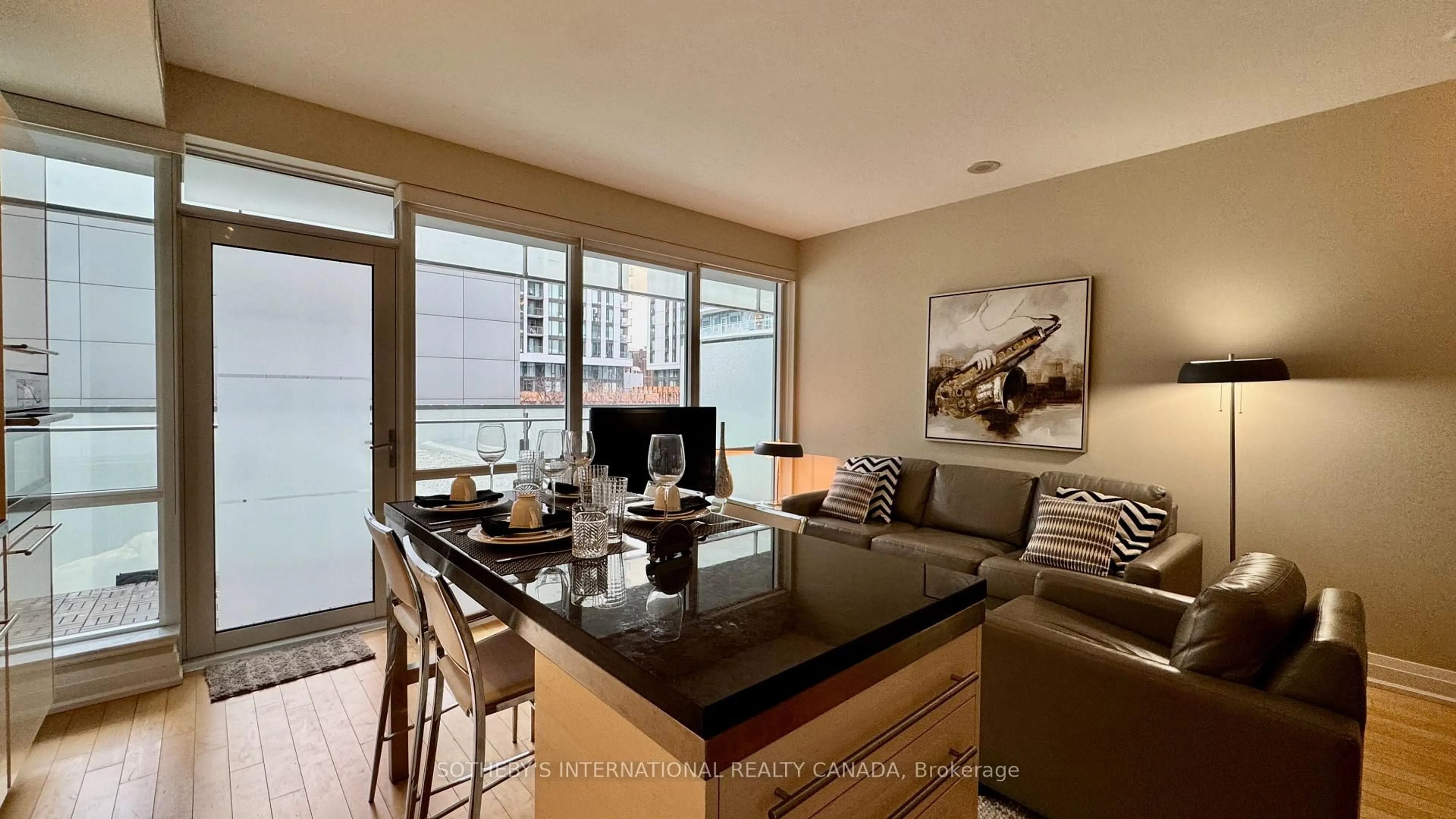 Living room with furniture, unknown for 80 John St #1205, Toronto Ontario M5V 3X4