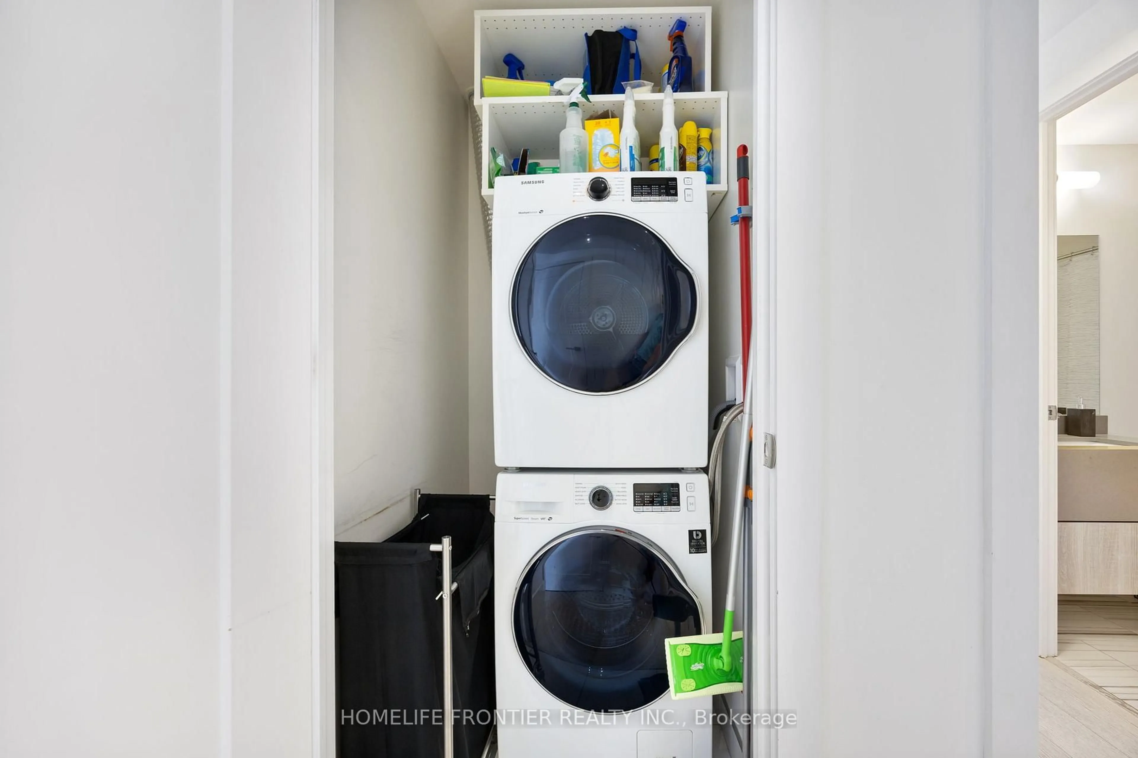 Laundry room for 6 Jackes Ave #401, Toronto Ontario M4T 0A5
