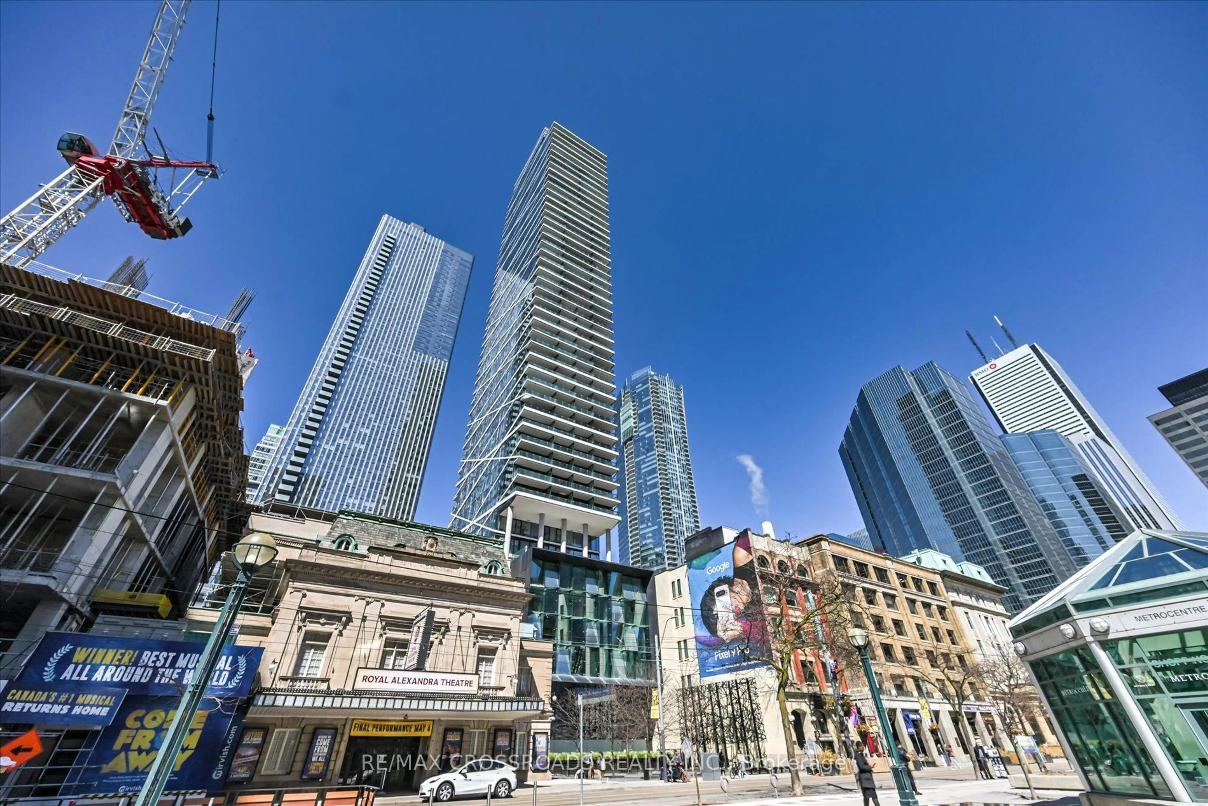 Unknown for 224 King St #3006, Toronto Ontario M5H 0A6