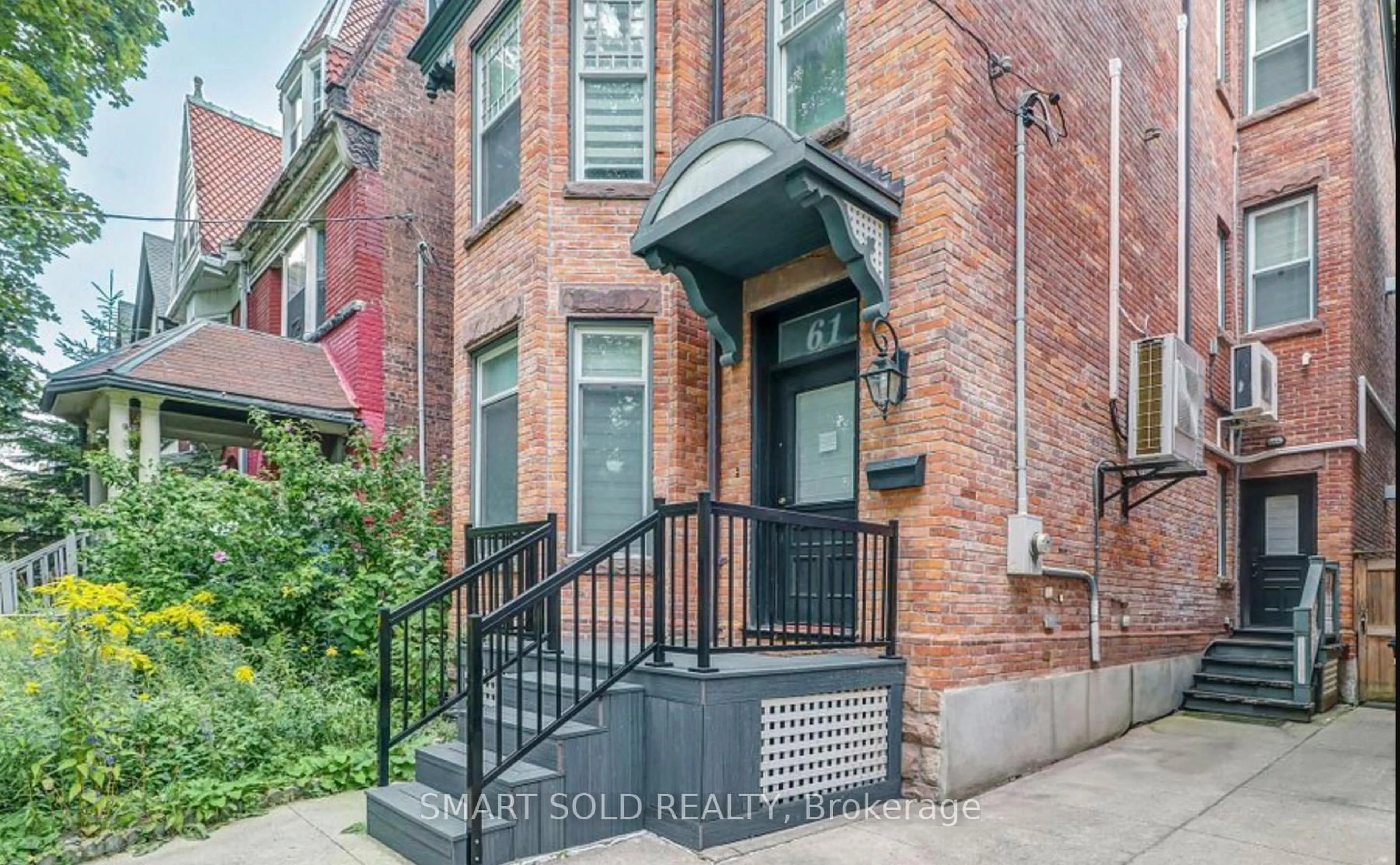 Home with brick exterior material, street for 61 Brunswick Ave, Toronto Ontario M5S 2L8