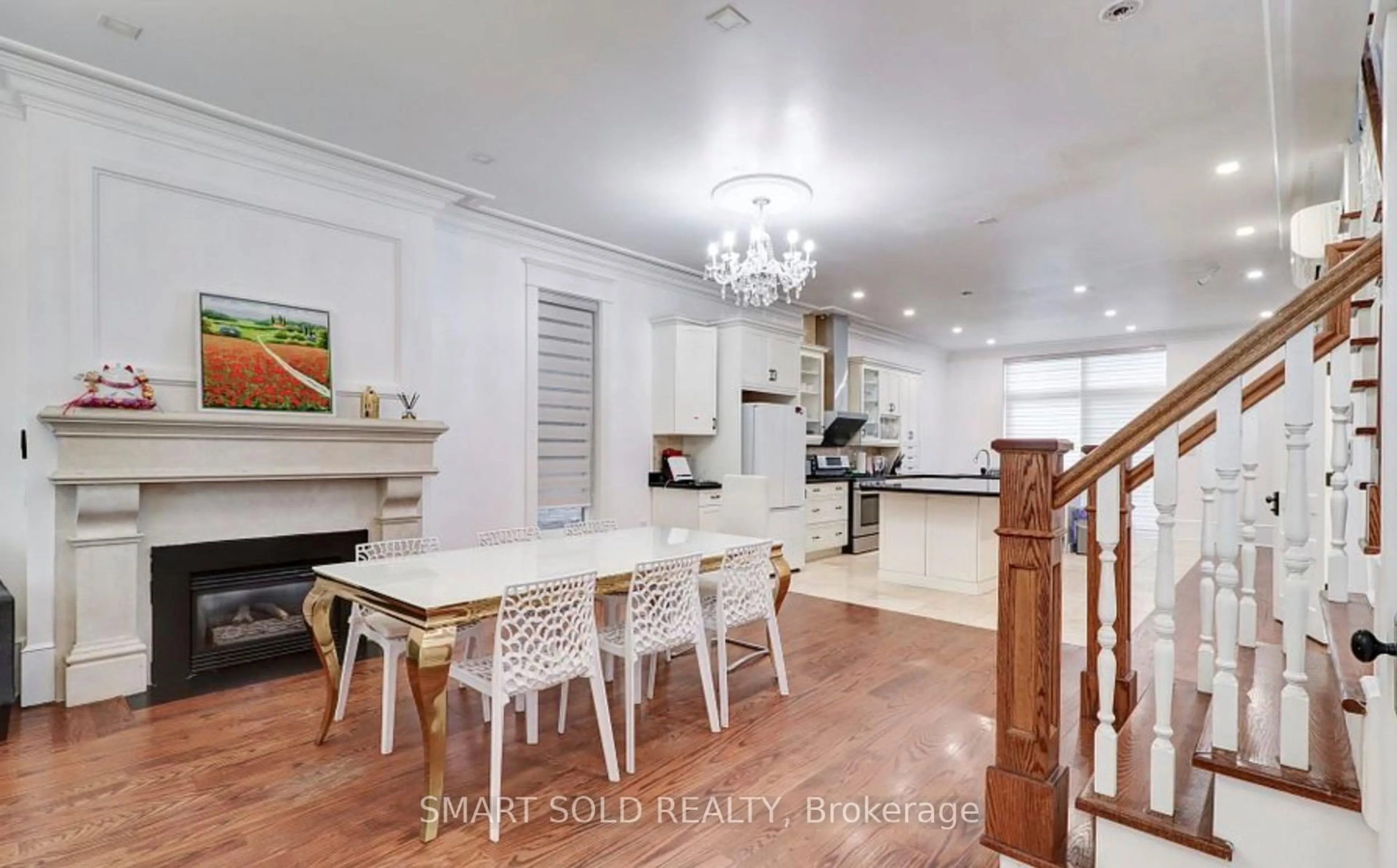 Dining room, ceramic/tile floor for 61 Brunswick Ave, Toronto Ontario M5S 2L8