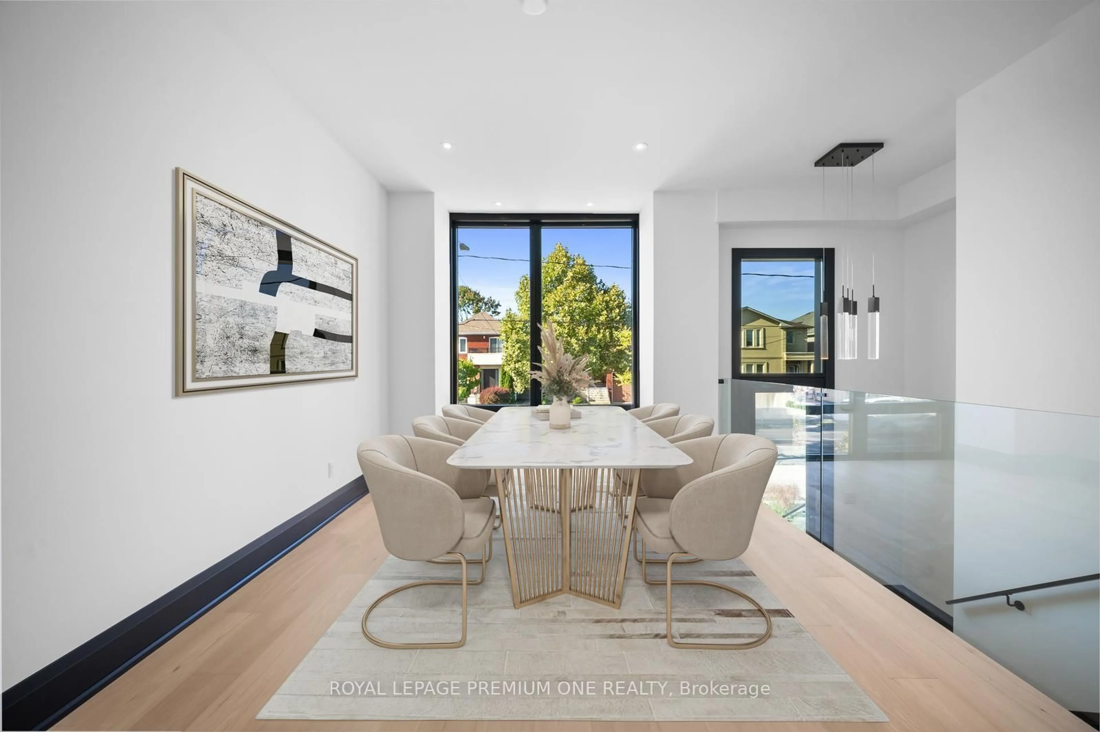 Dining room, unknown for 683 Glencairn Ave, Toronto Ontario M6B 1Z8