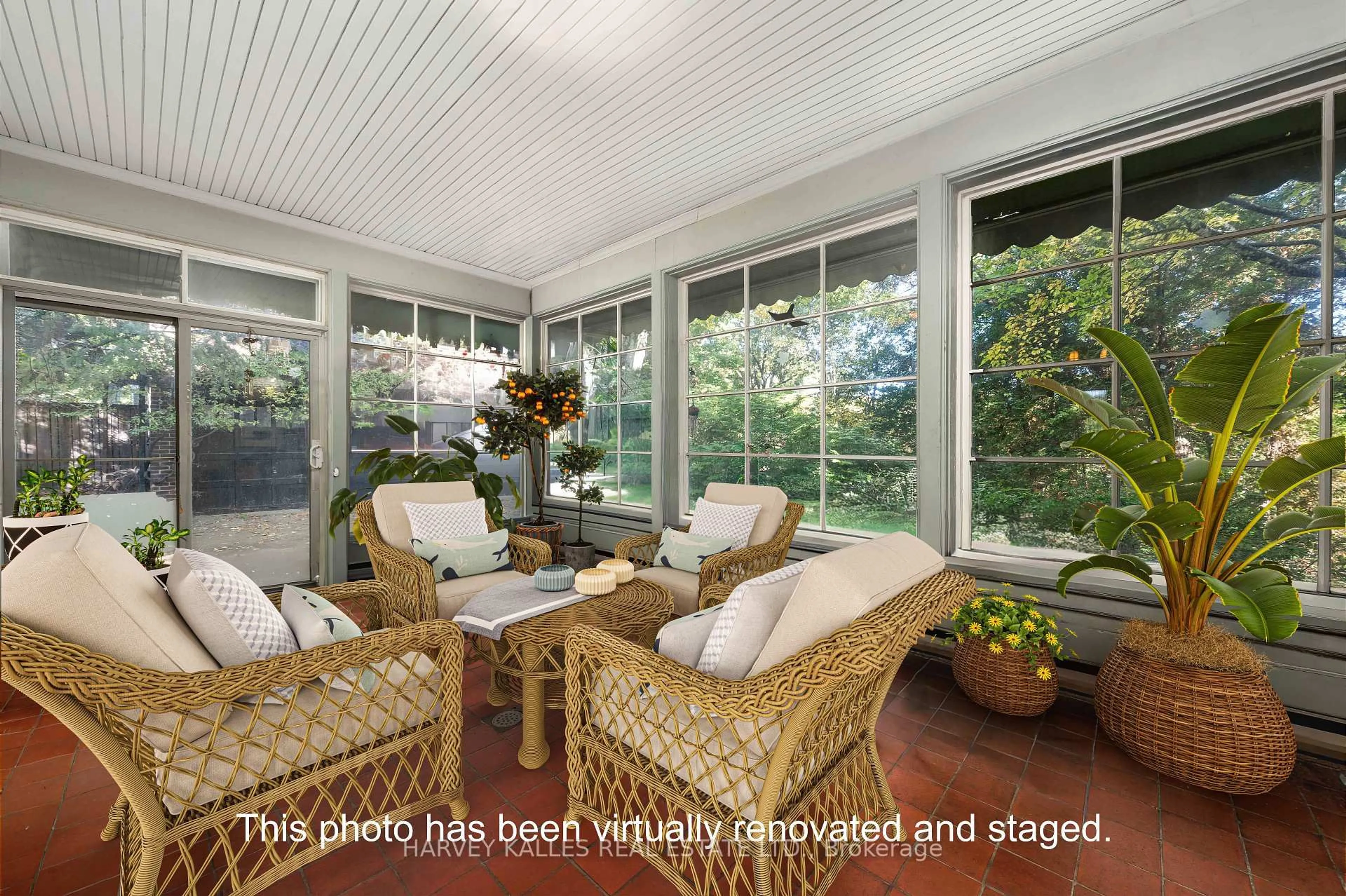 Patio, water/lake/river/ocean view for 7 Beaumont Rd, Toronto Ontario M4W 1V4