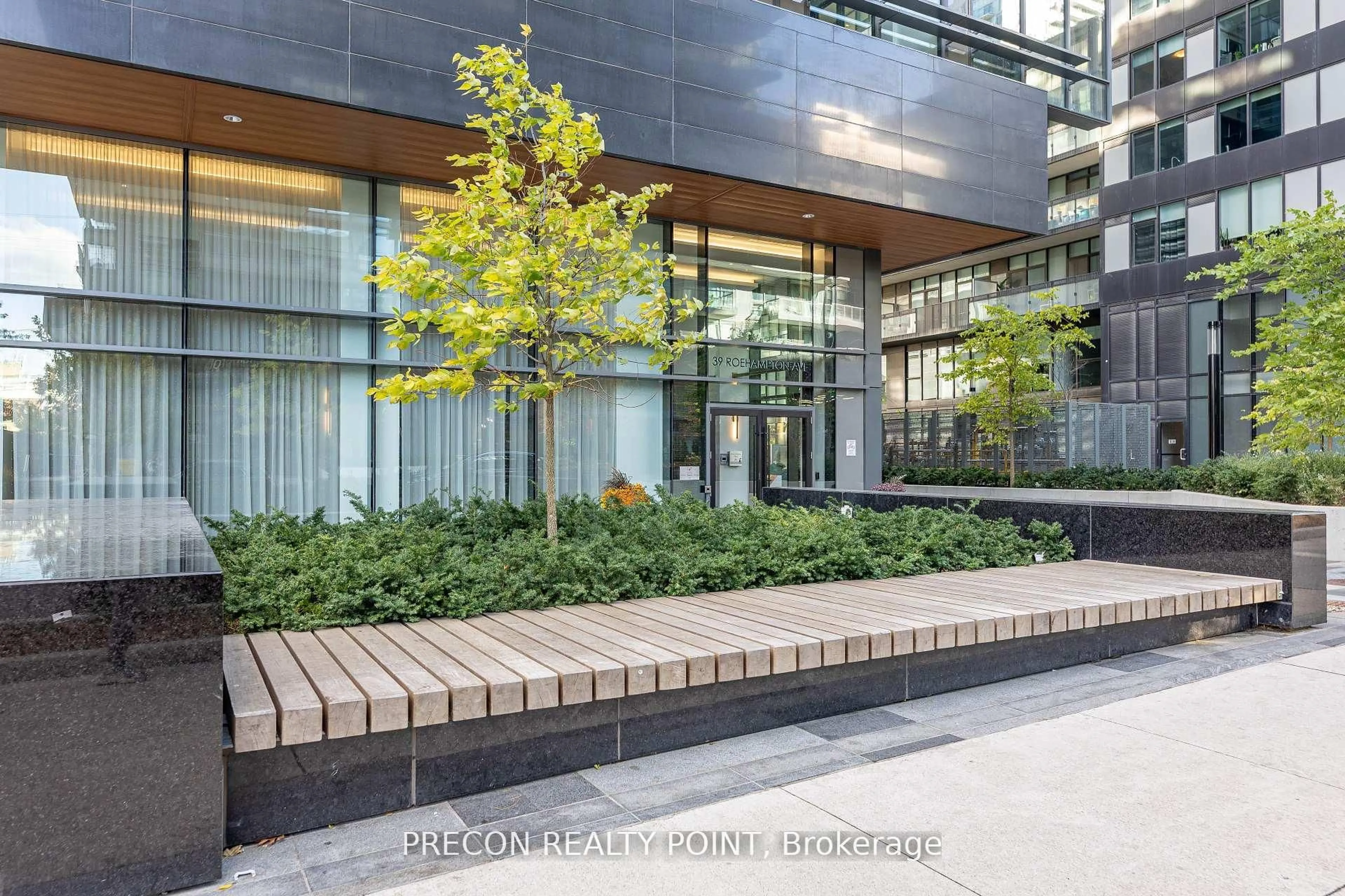 Unknown for 39 Roehampton Ave #1906, Toronto Ontario M4P 0G1