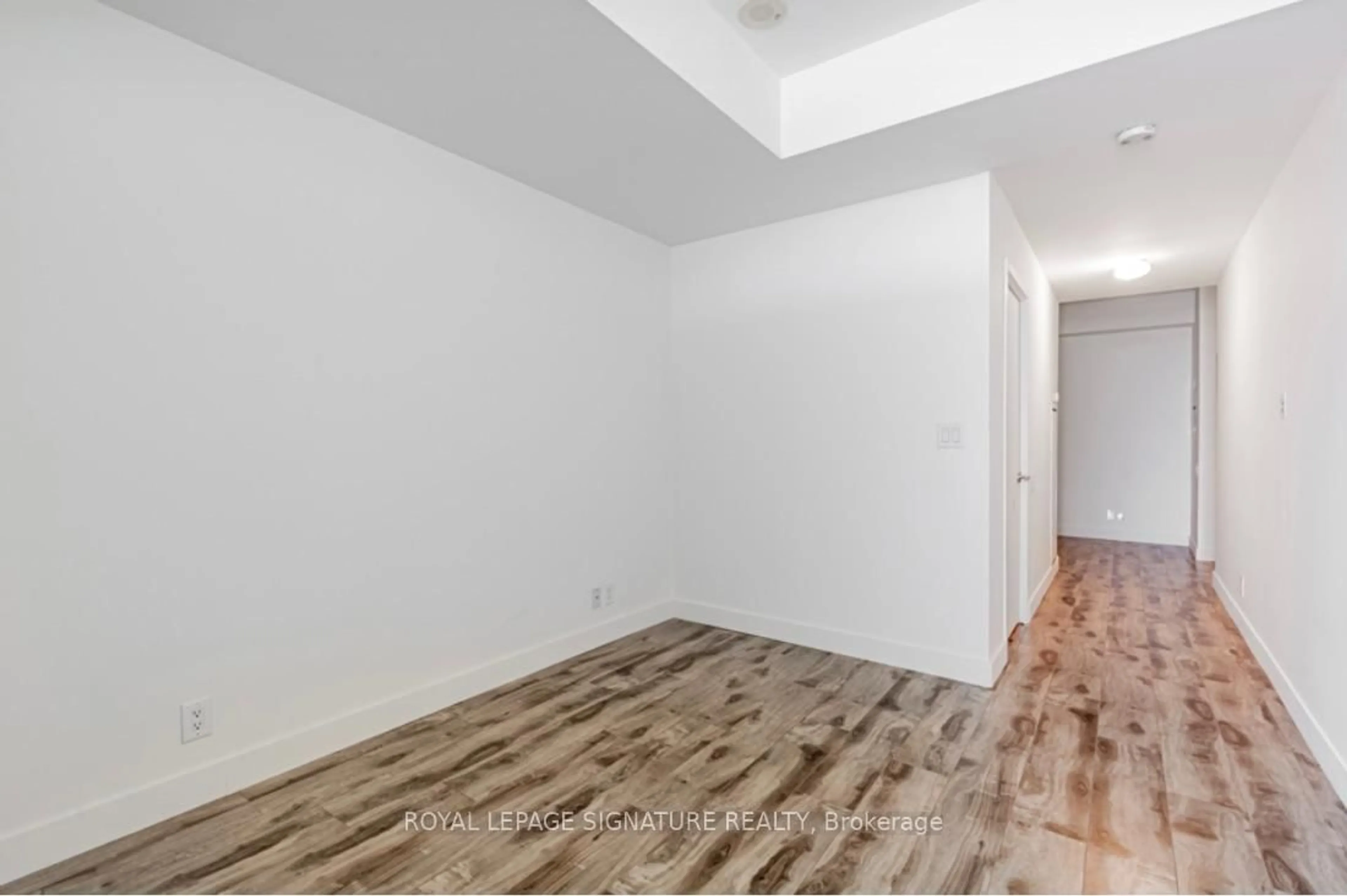 A pic of a room for 33 Mill St #703, Toronto Ontario M5A 3R3