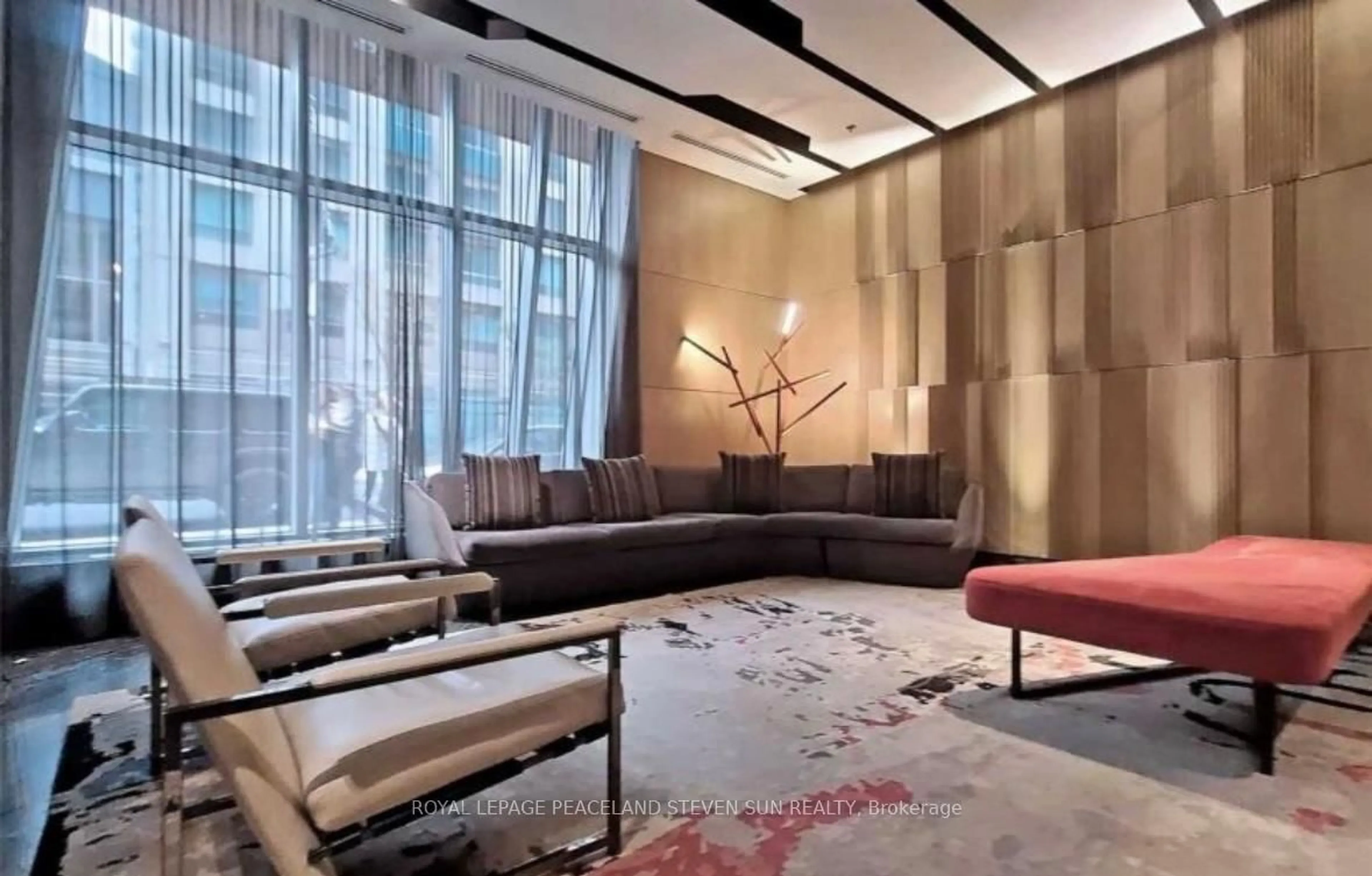 Lobby for 199 Richmond St #1004, Toronto Ontario M5V 0H4