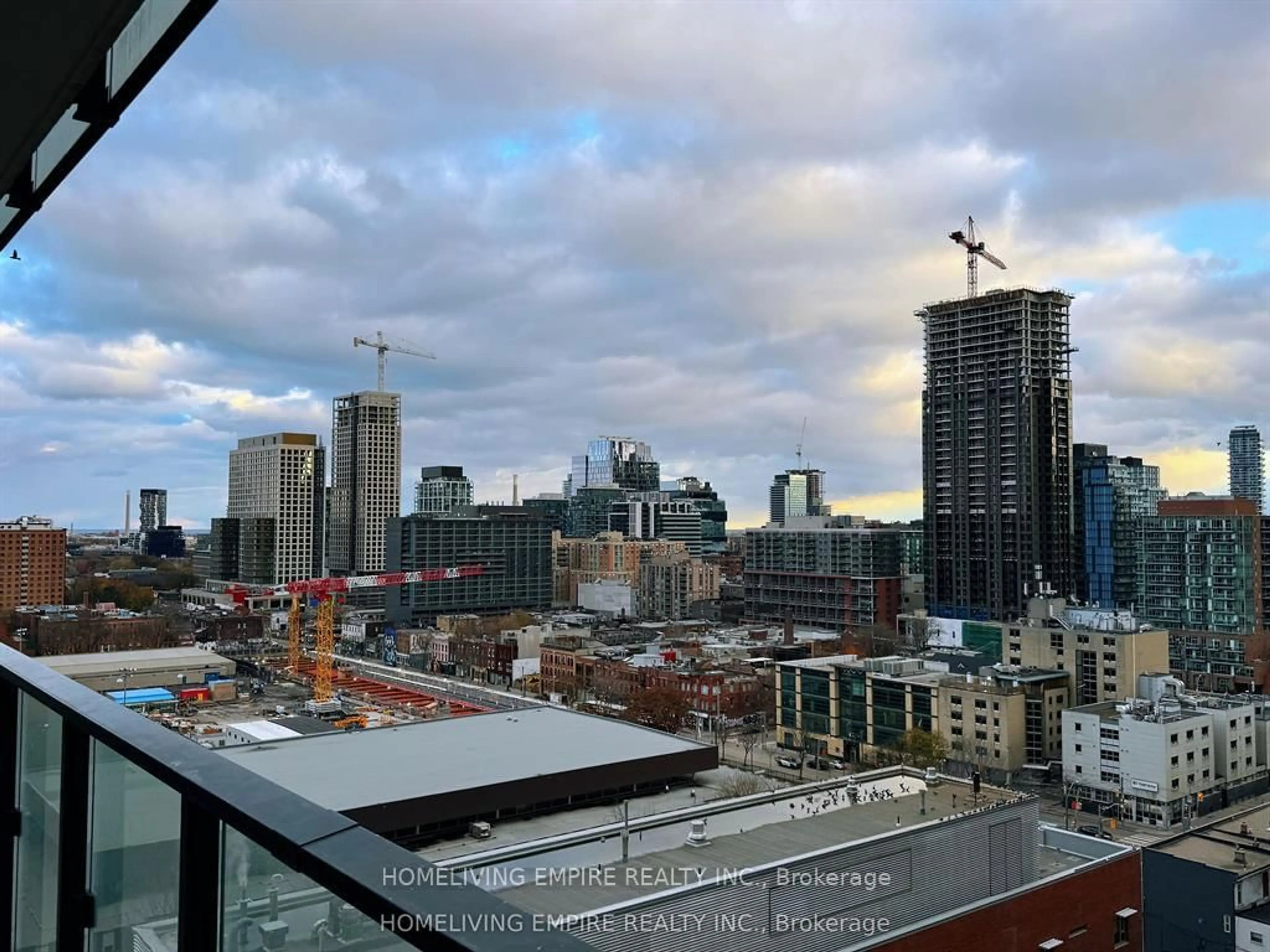 A pic from outside/outdoor area/front of a property/back of a property/a pic from drone, city buildings view from balcony for 47 Mutual St #1401, Toronto Ontario M5B 0C6
