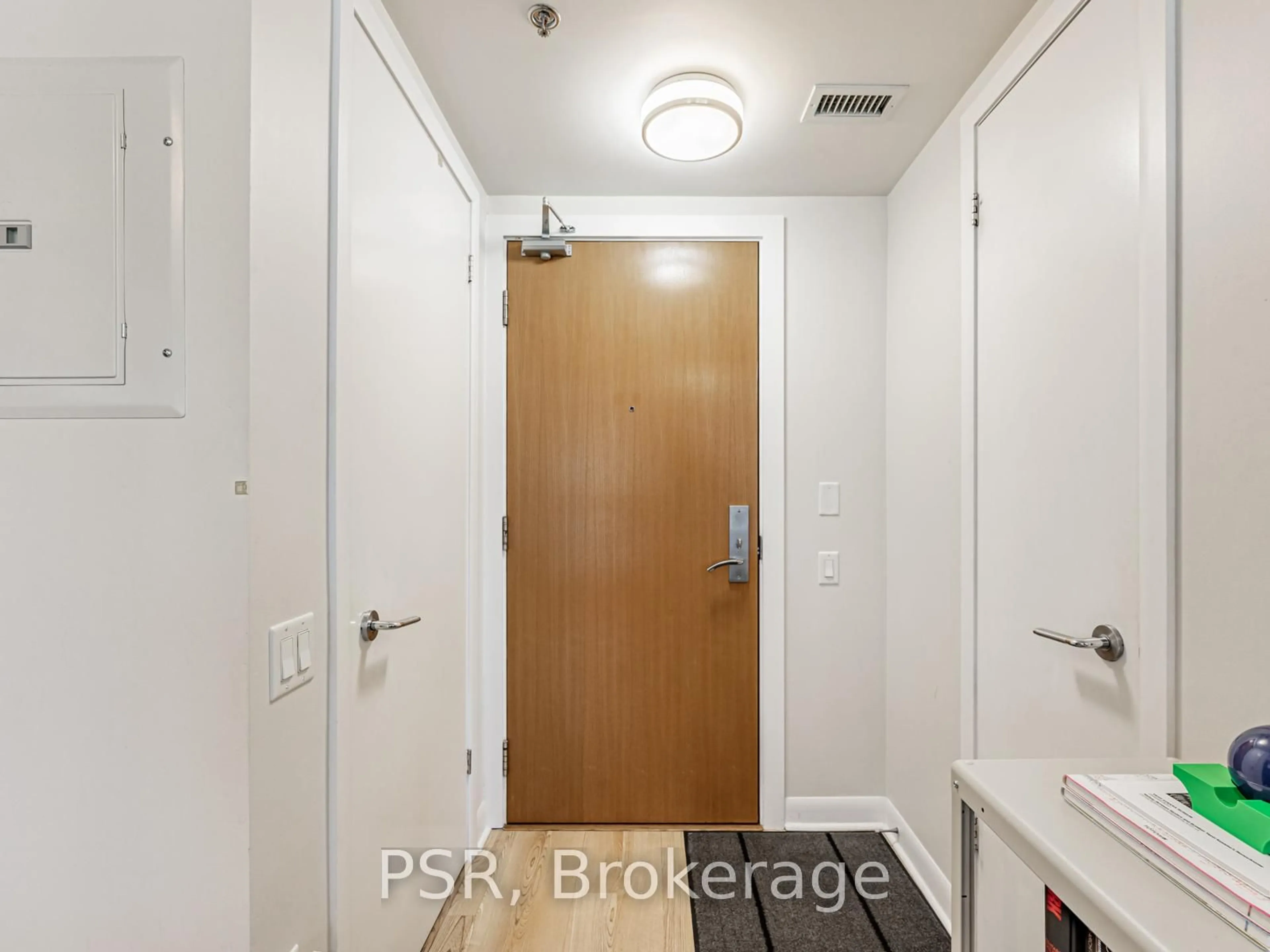 Unknown for 375 King St #801, Toronto Ontario M5V 1K5