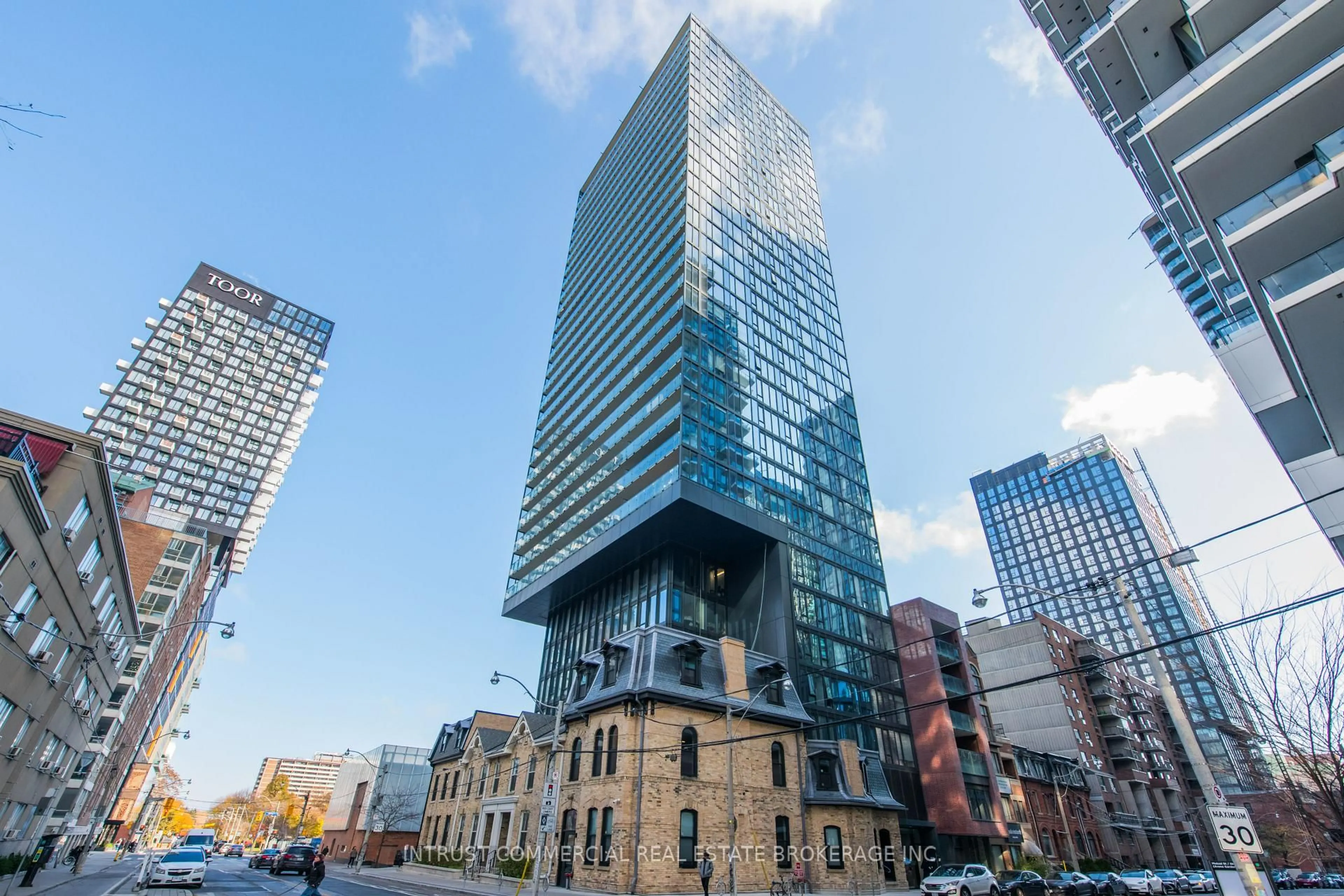 Unknown for 47 Mutual St #1807, Toronto Ontario M5B 0C6