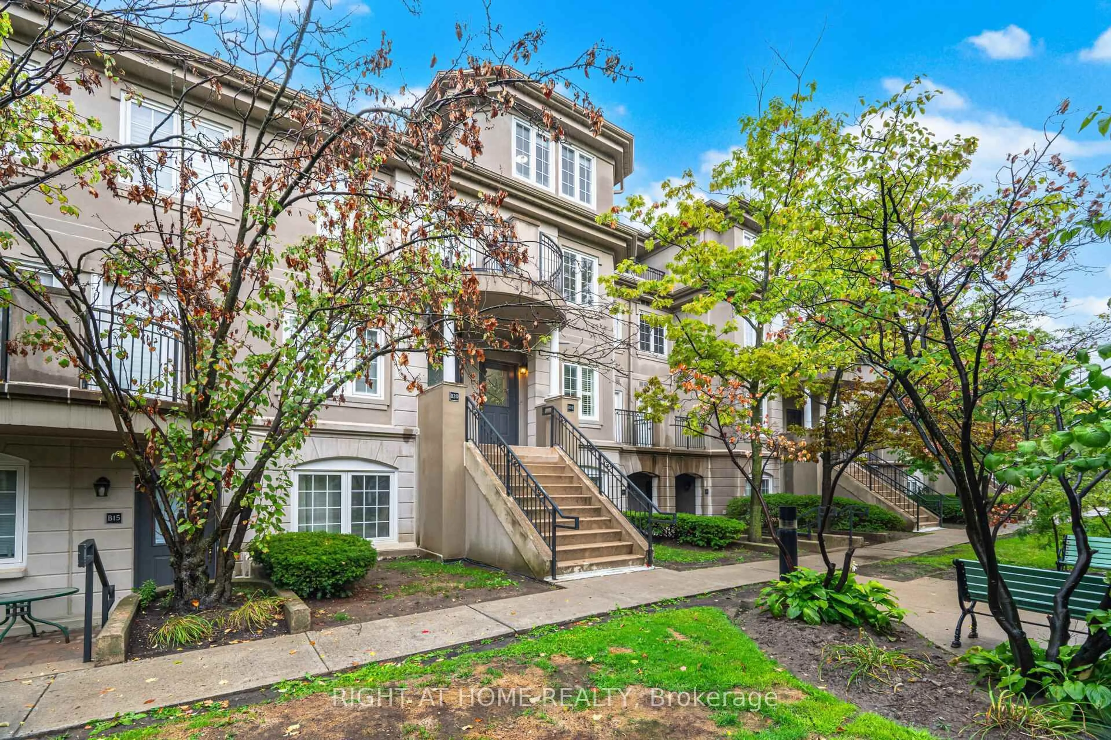 Unknown for 108 Finch Ave #B18, Toronto Ontario M2N 6W6