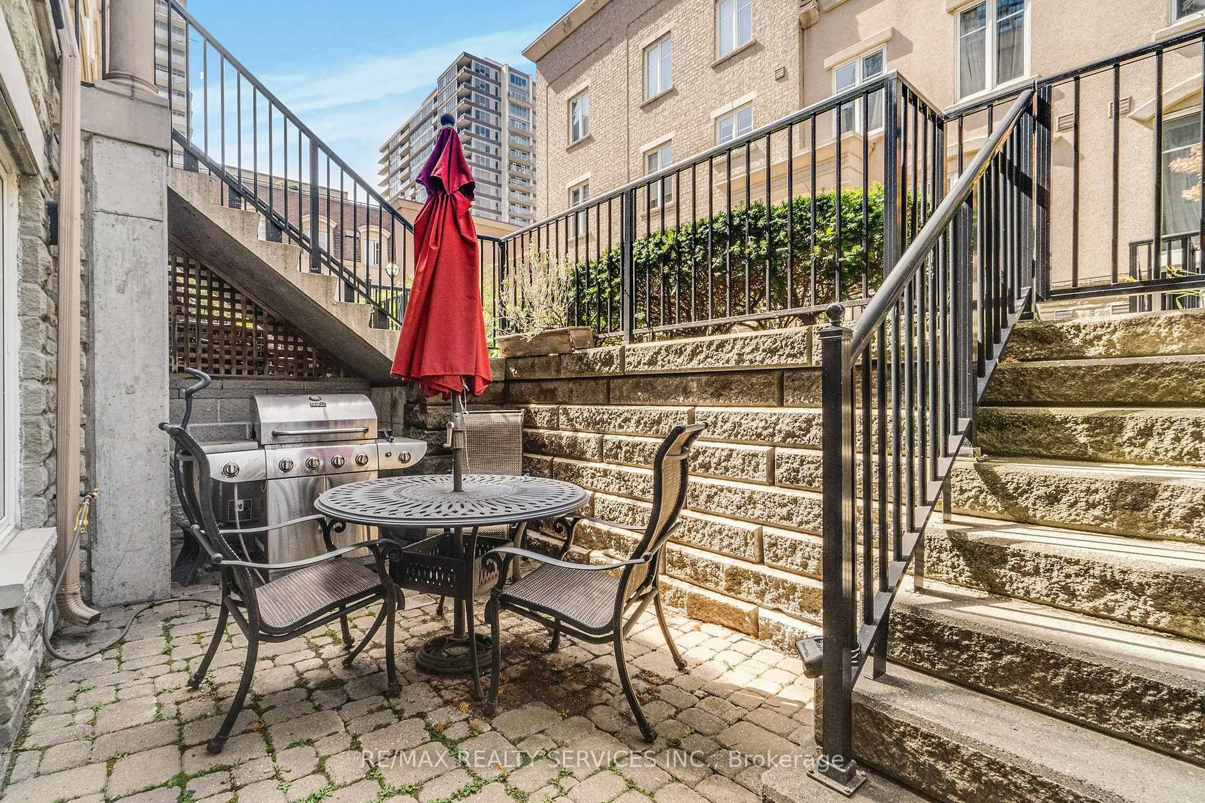 Patio, street for 38 Western Battery Rd #632, Toronto Ontario M6K 3N9