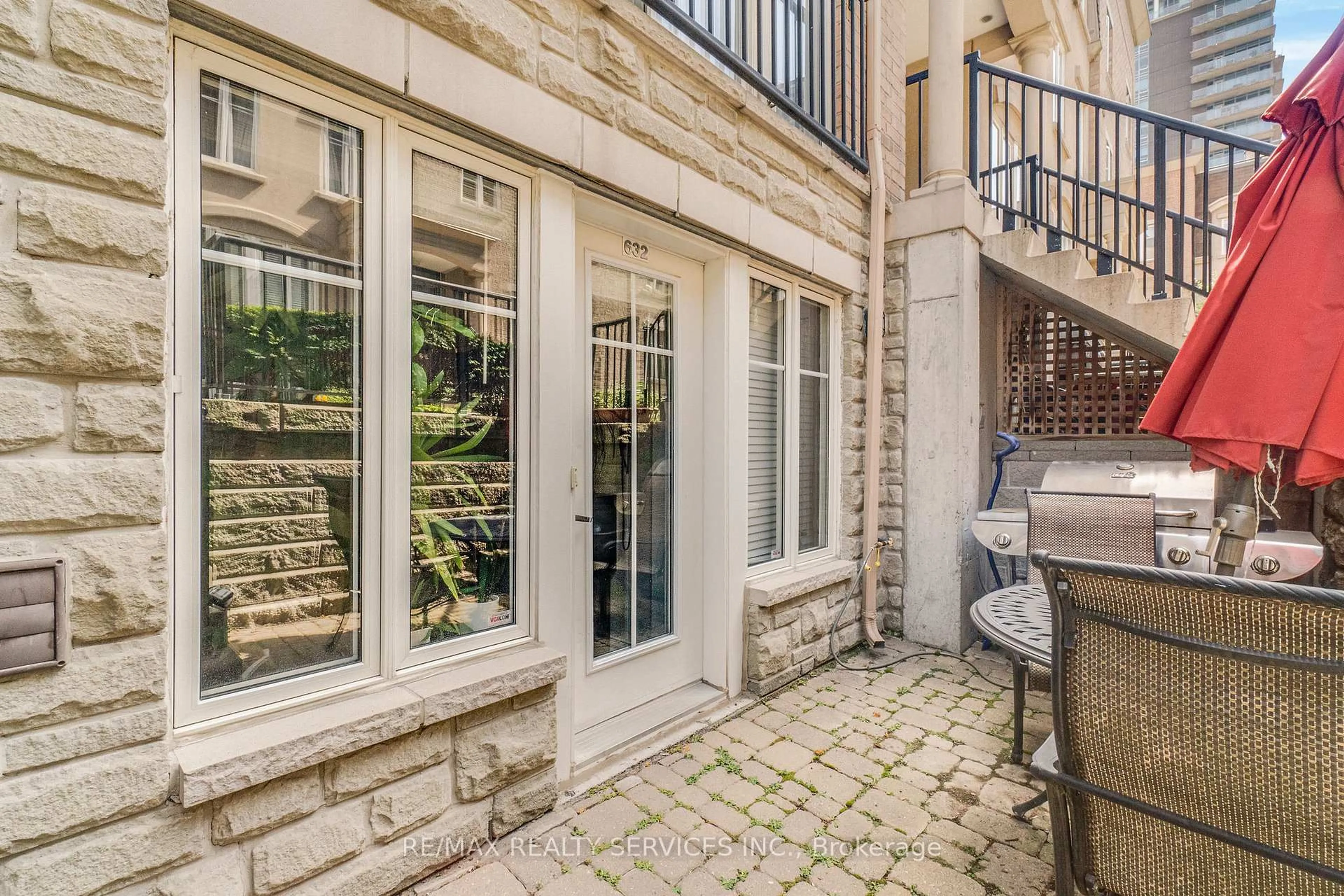 Patio, street for 38 Western Battery Rd #632, Toronto Ontario M6K 3N9