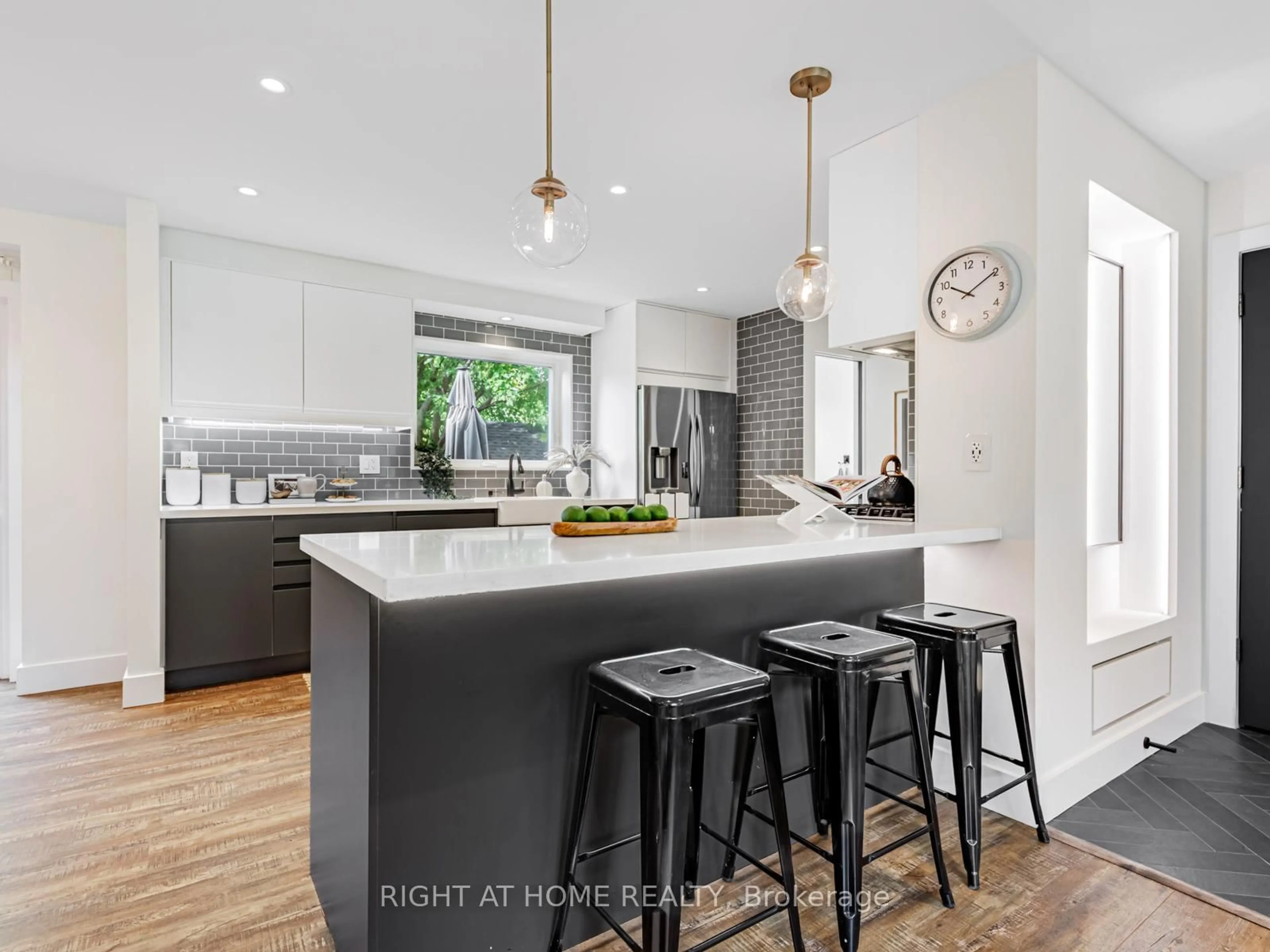 Open concept kitchen, unknown for 43 Kingland Cres, Toronto Ontario M2J 2B8