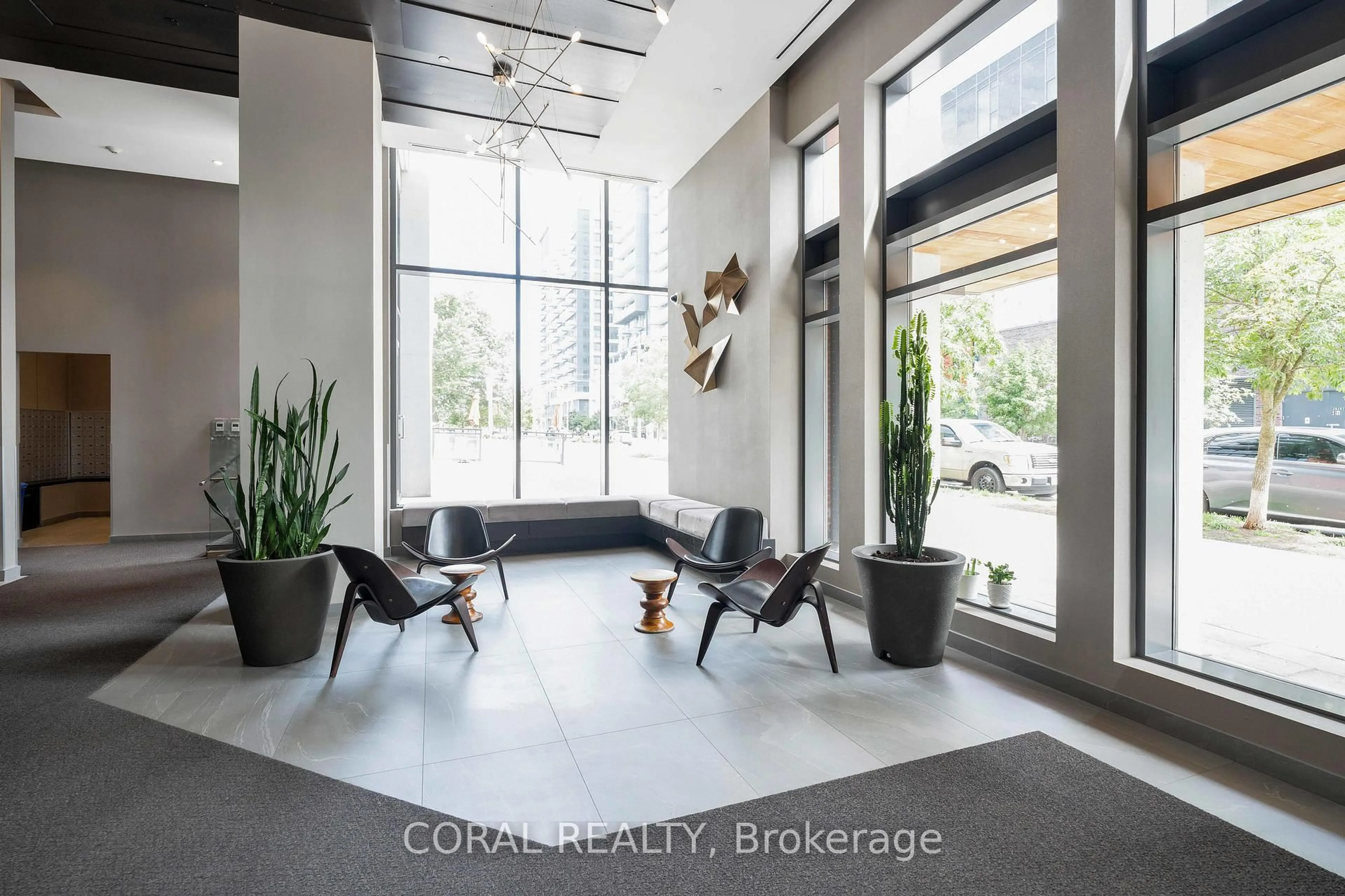 Unknown for 170 Sumach St #2409, Toronto Ontario M5A 0C3